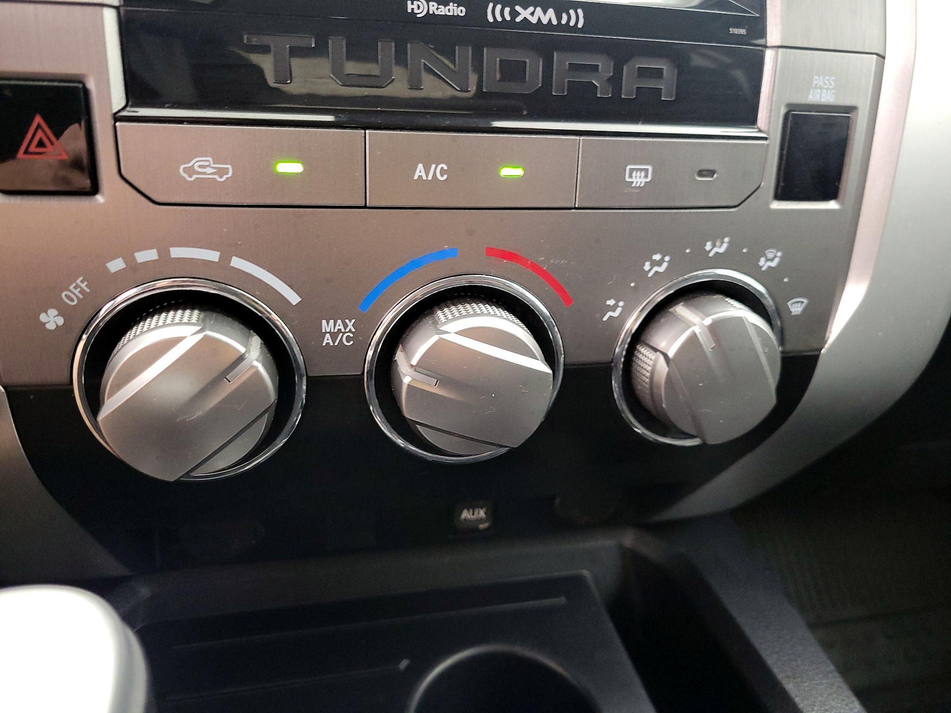Thumbnail: 2019 Toyota Tundra - 16