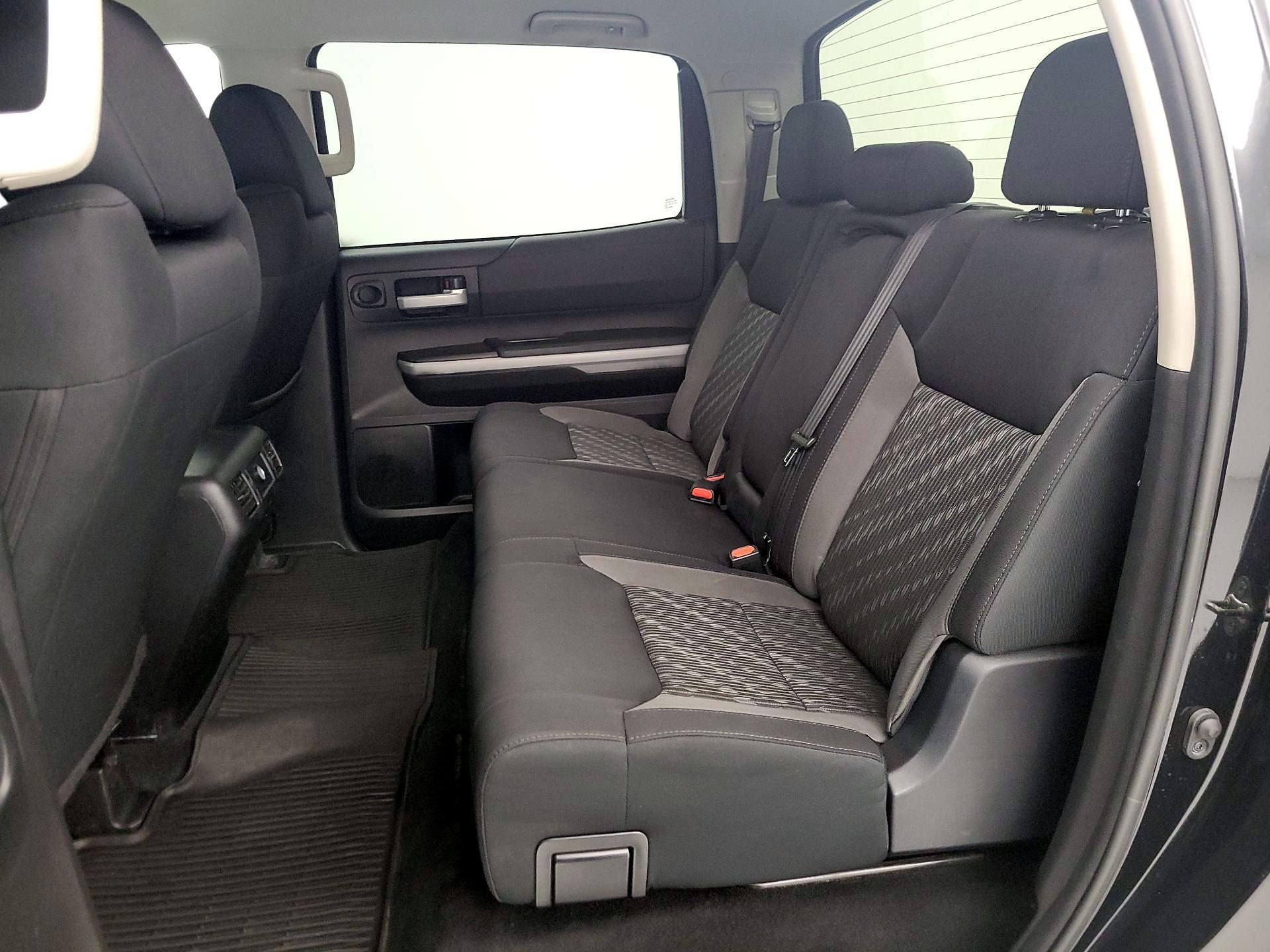 Thumbnail: 2019 Toyota Tundra - 19