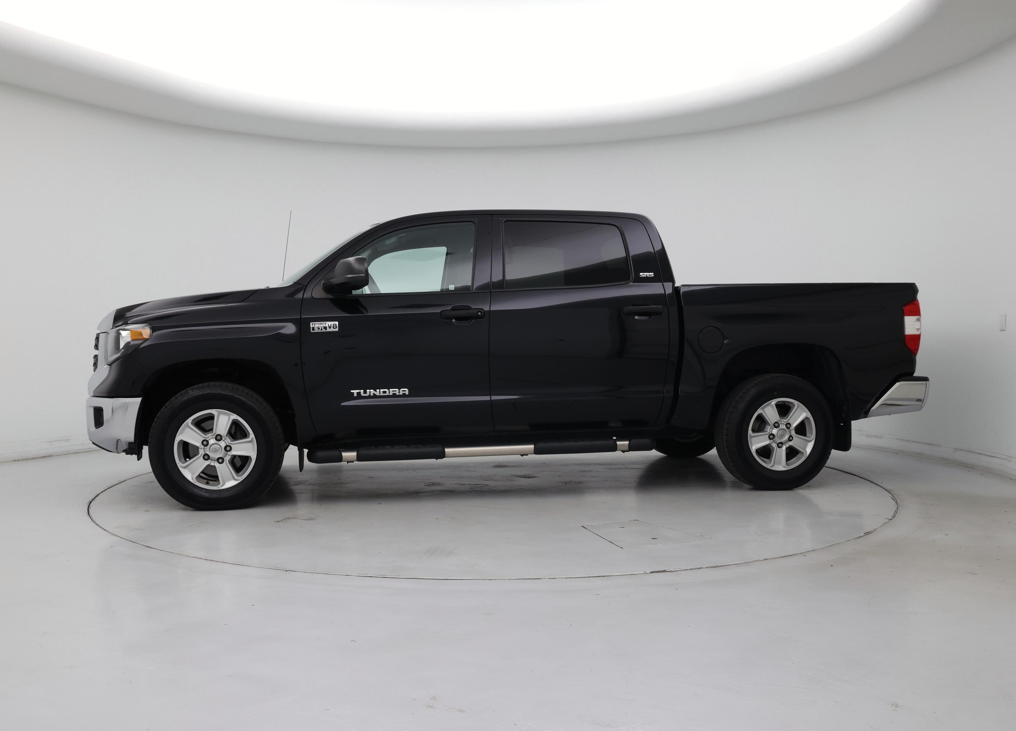 Thumbnail: 2019 Toyota Tundra - 3