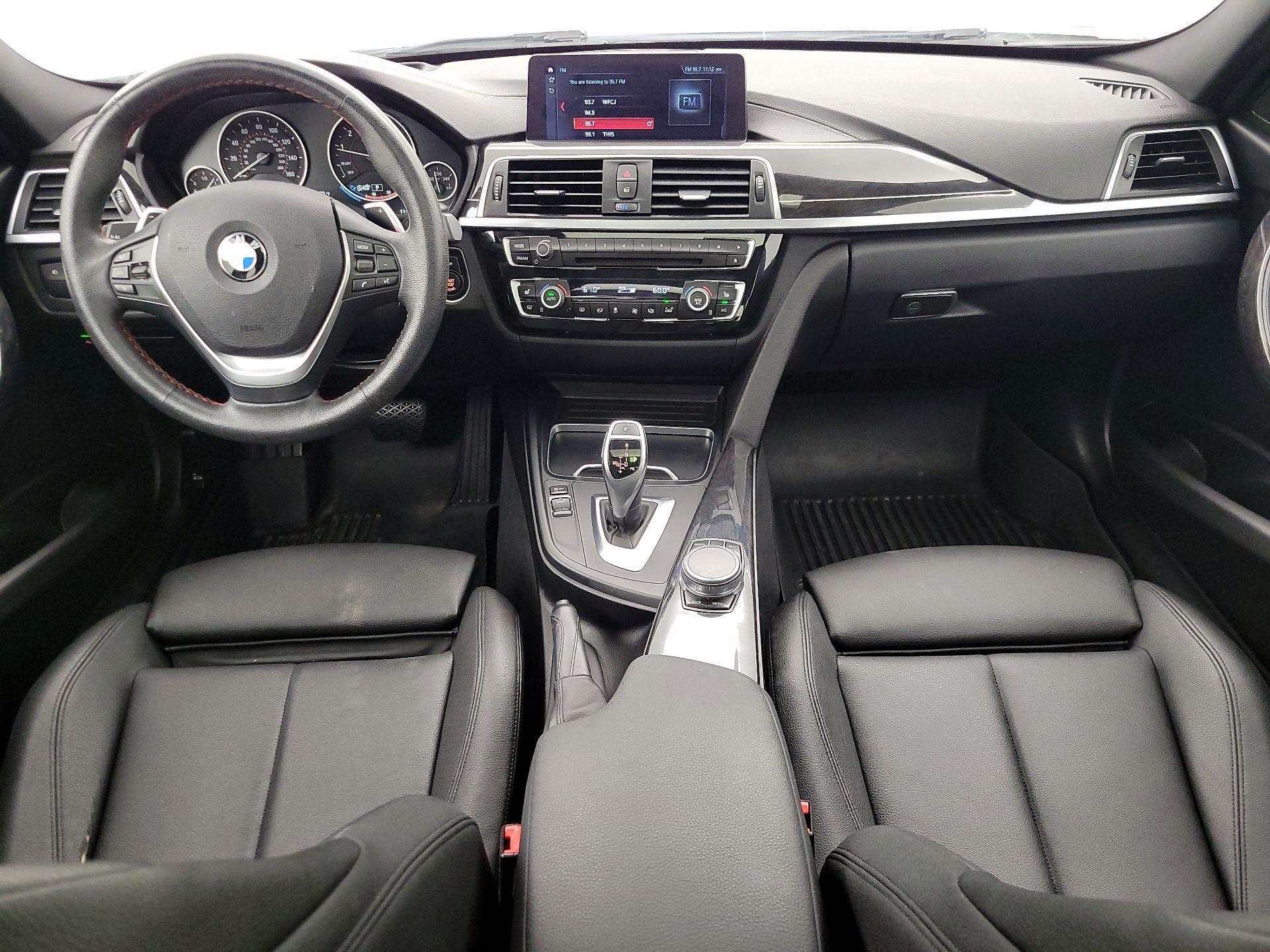 Thumbnail: 2018 BMW 3 Series - 9