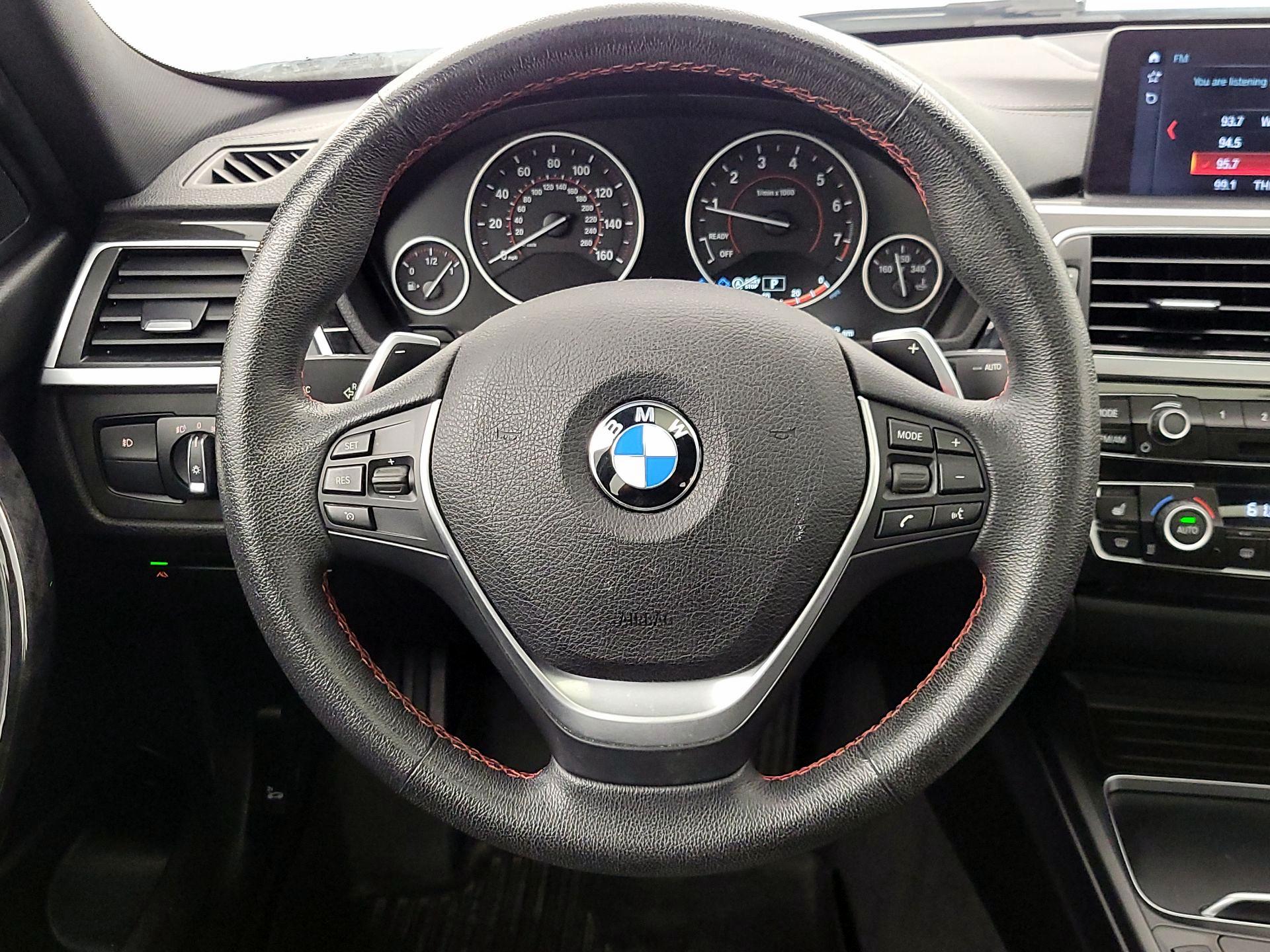 Thumbnail: 2018 BMW 3 Series - 10