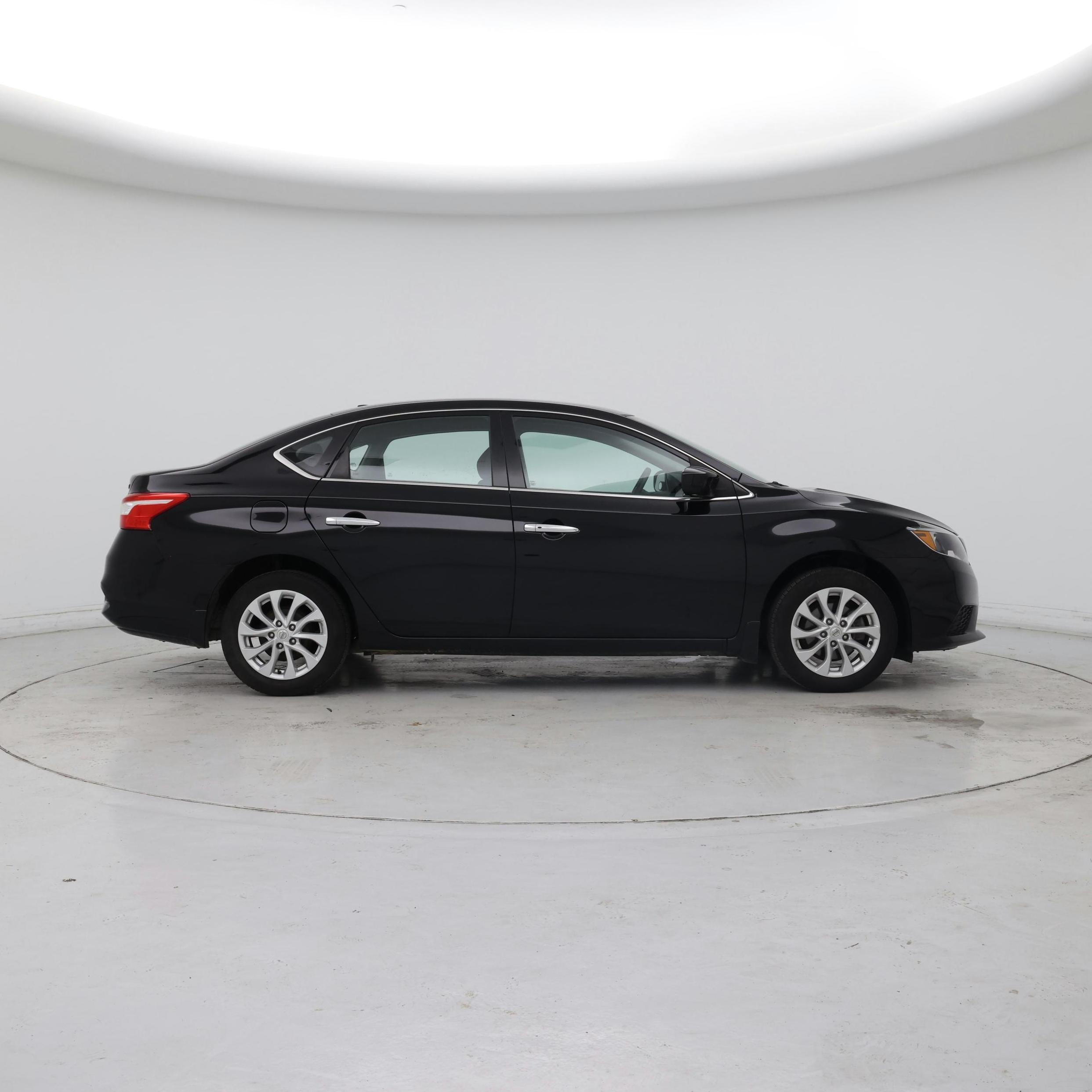 Thumbnail: 2019 Nissan Sentra - 7