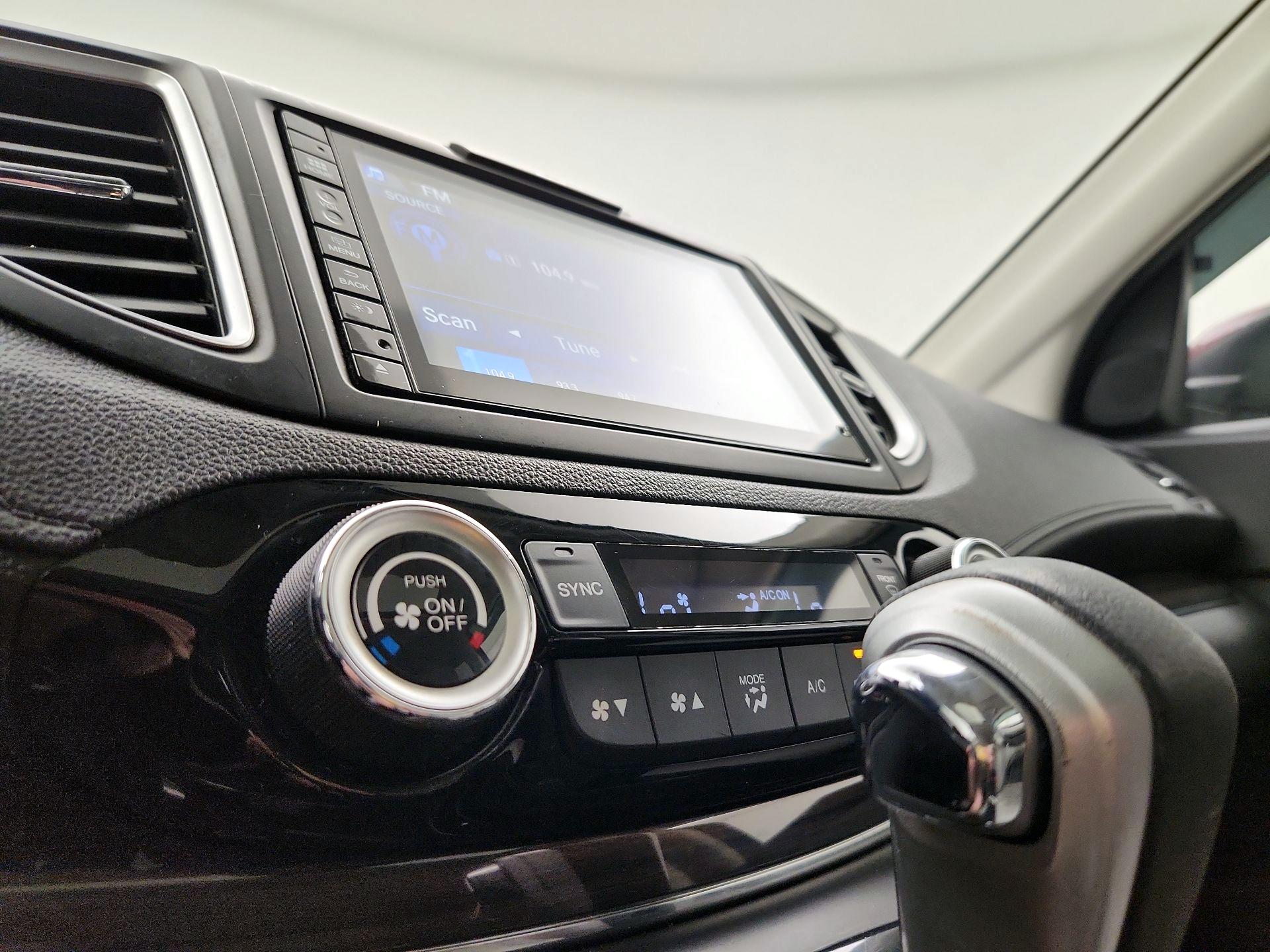 Thumbnail: 2015 Honda CR-V - 16