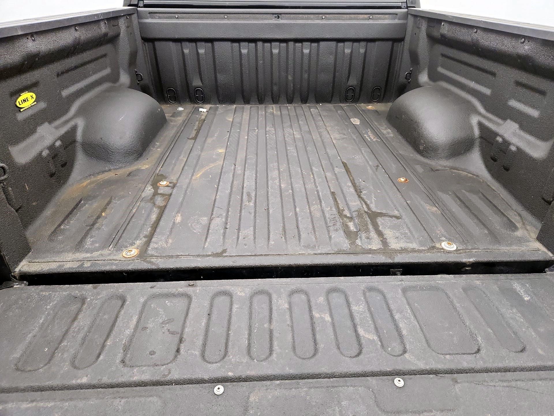 Thumbnail: 2021 Toyota Tundra - 20