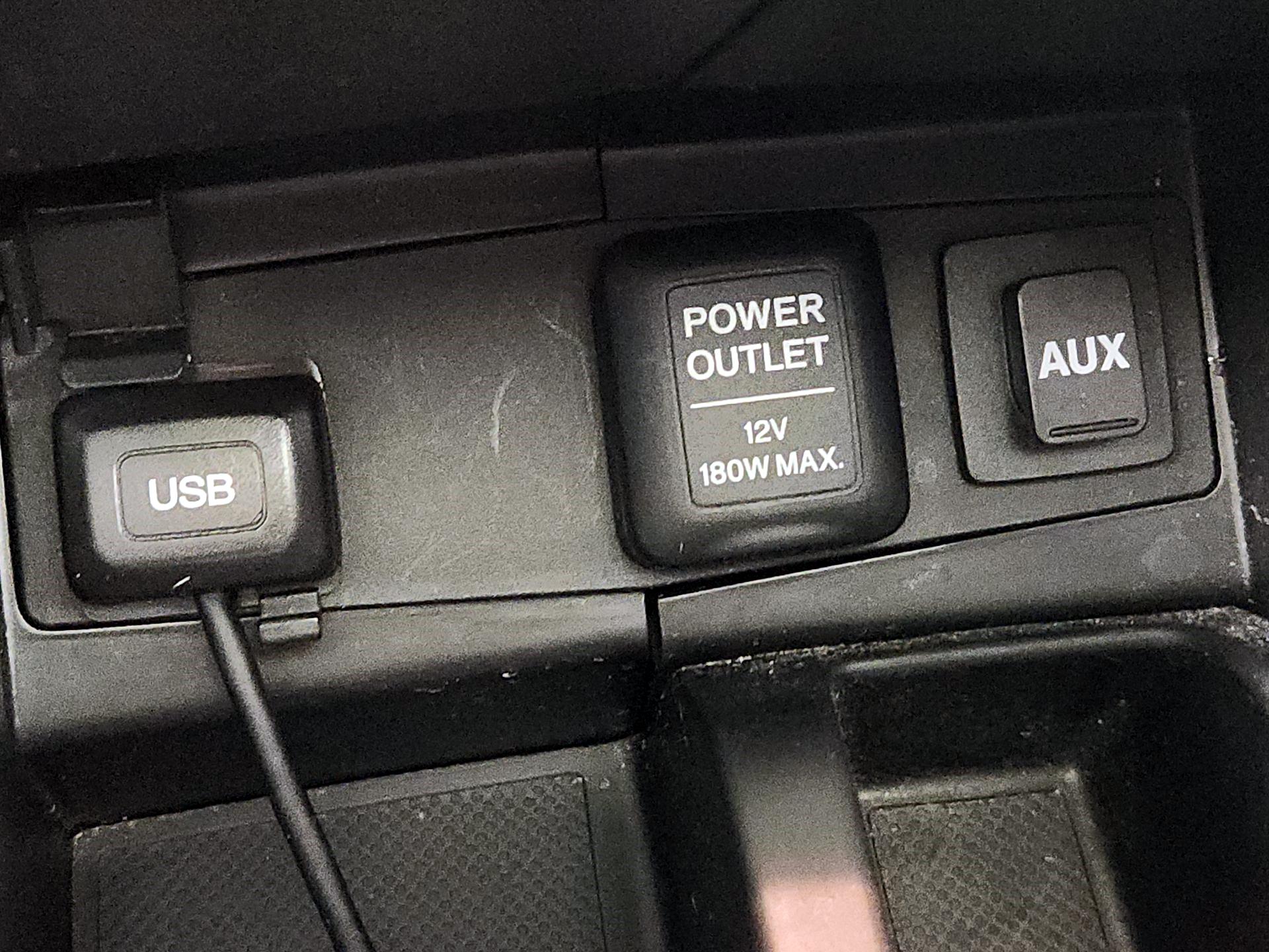 Thumbnail: 2013 Honda CR-V - 18