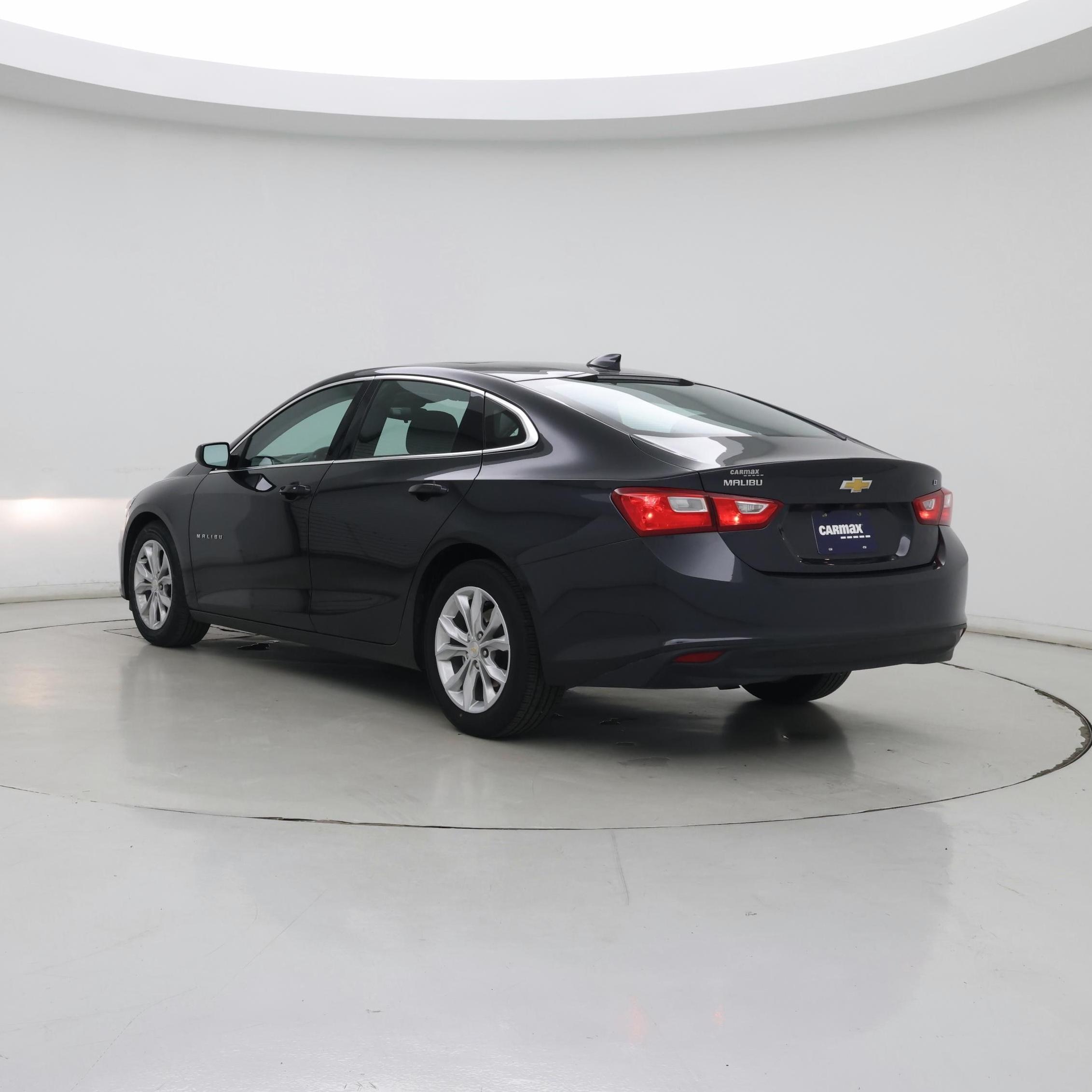 Thumbnail: 2023 Chevrolet Malibu - 2
