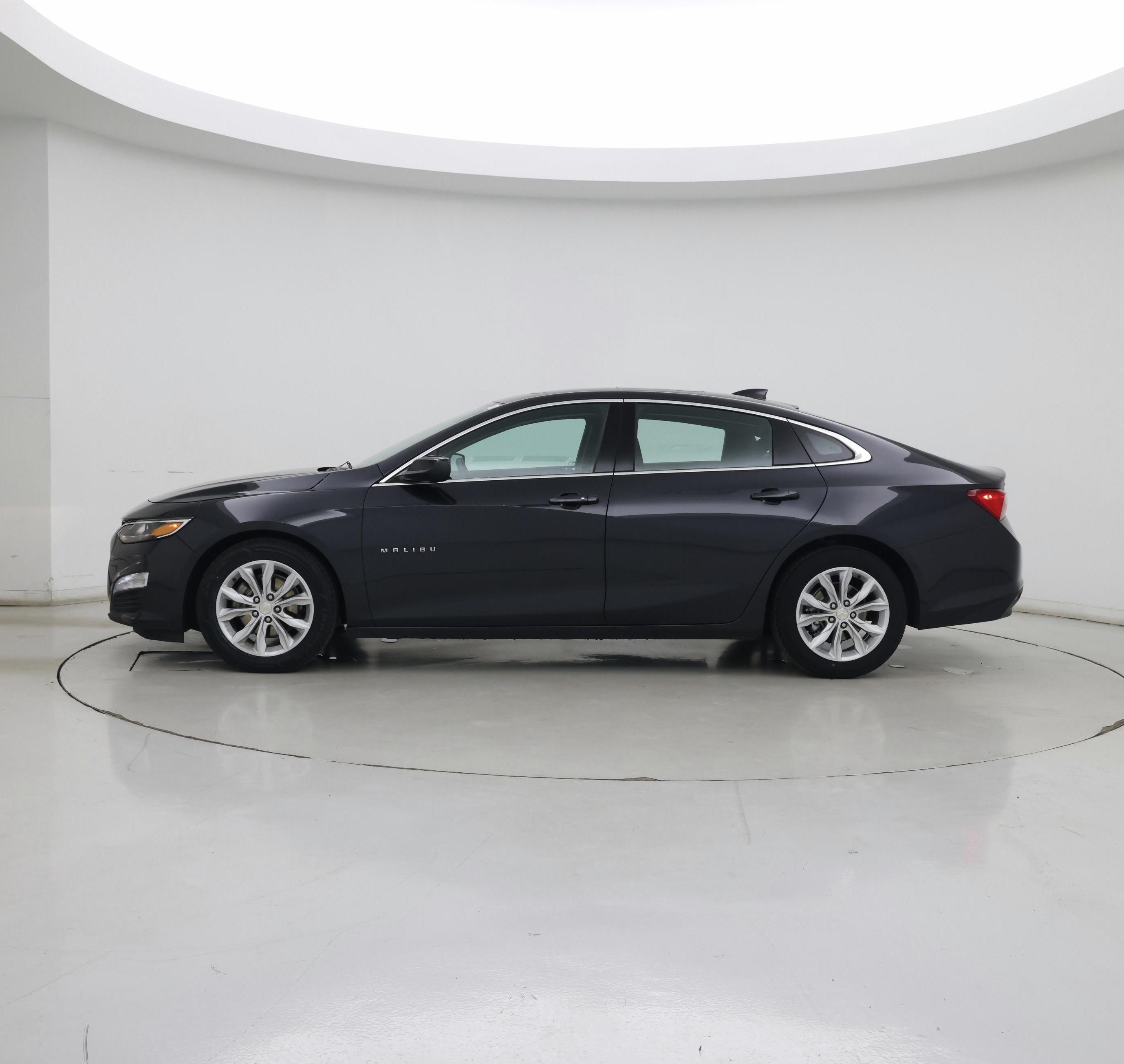 Thumbnail: 2023 Chevrolet Malibu - 3
