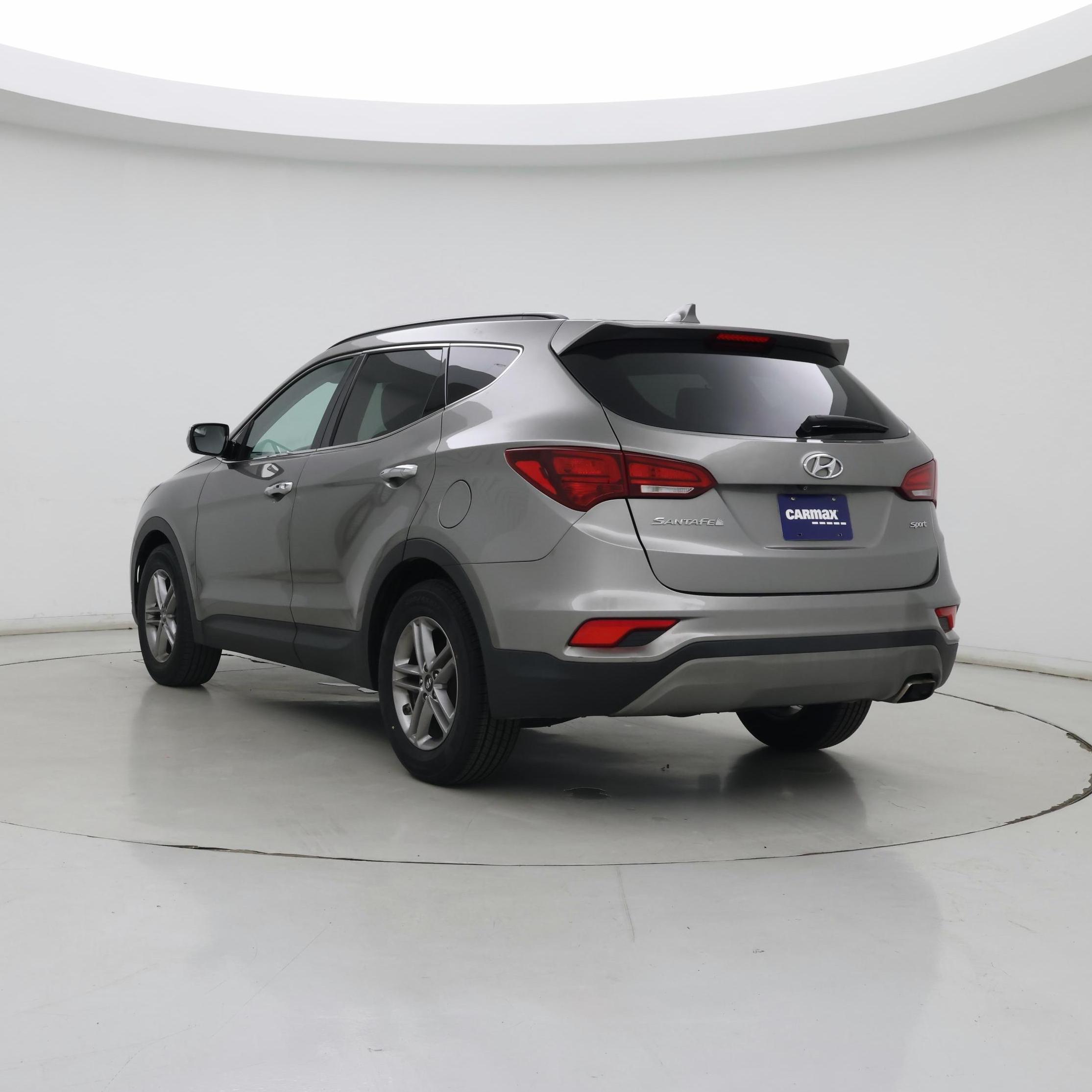 Thumbnail: 2018 Hyundai Santa Fe - 2