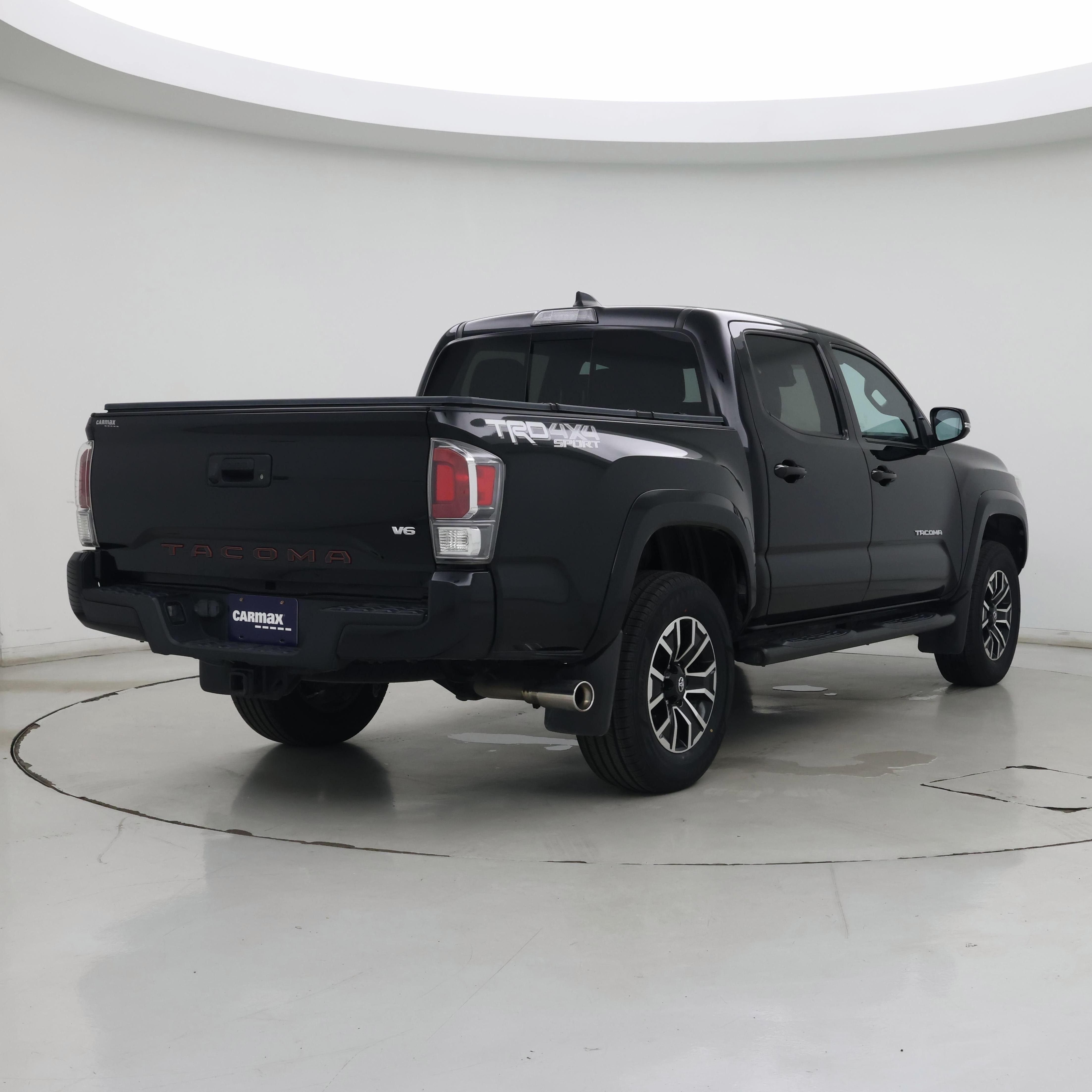 Thumbnail: 2020 Toyota Tacoma - 8
