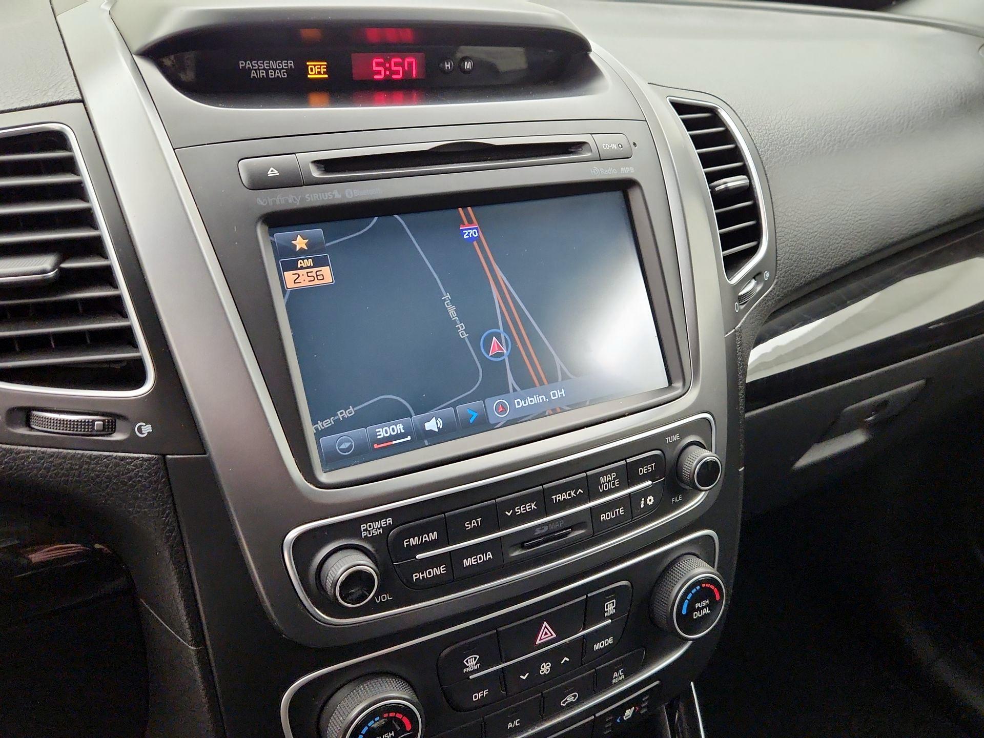 Thumbnail: 2014 Kia Sorento - 14