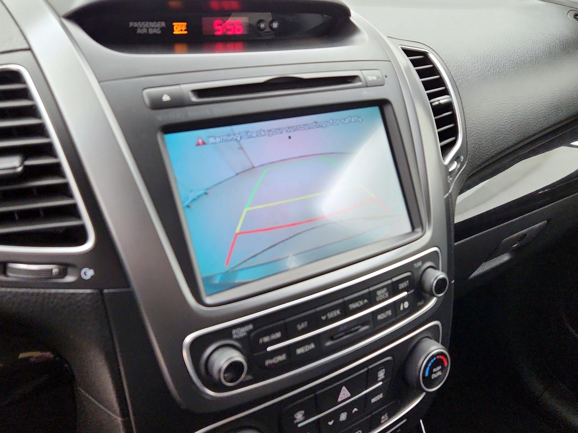 Thumbnail: 2014 Kia Sorento - 15