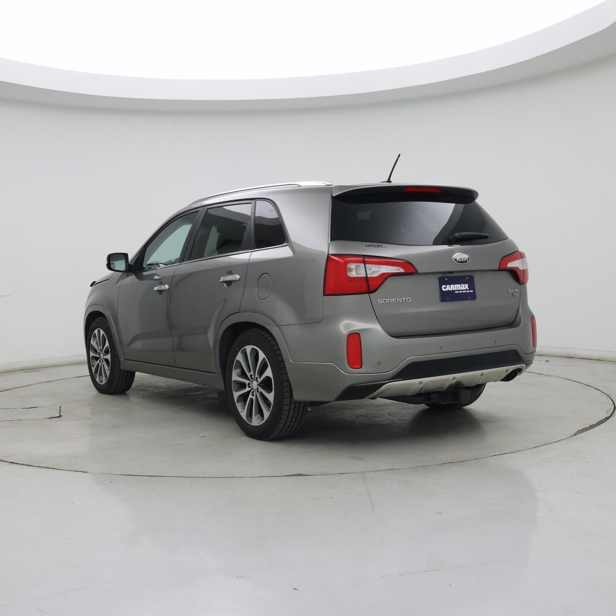 Thumbnail: 2014 Kia Sorento - 2