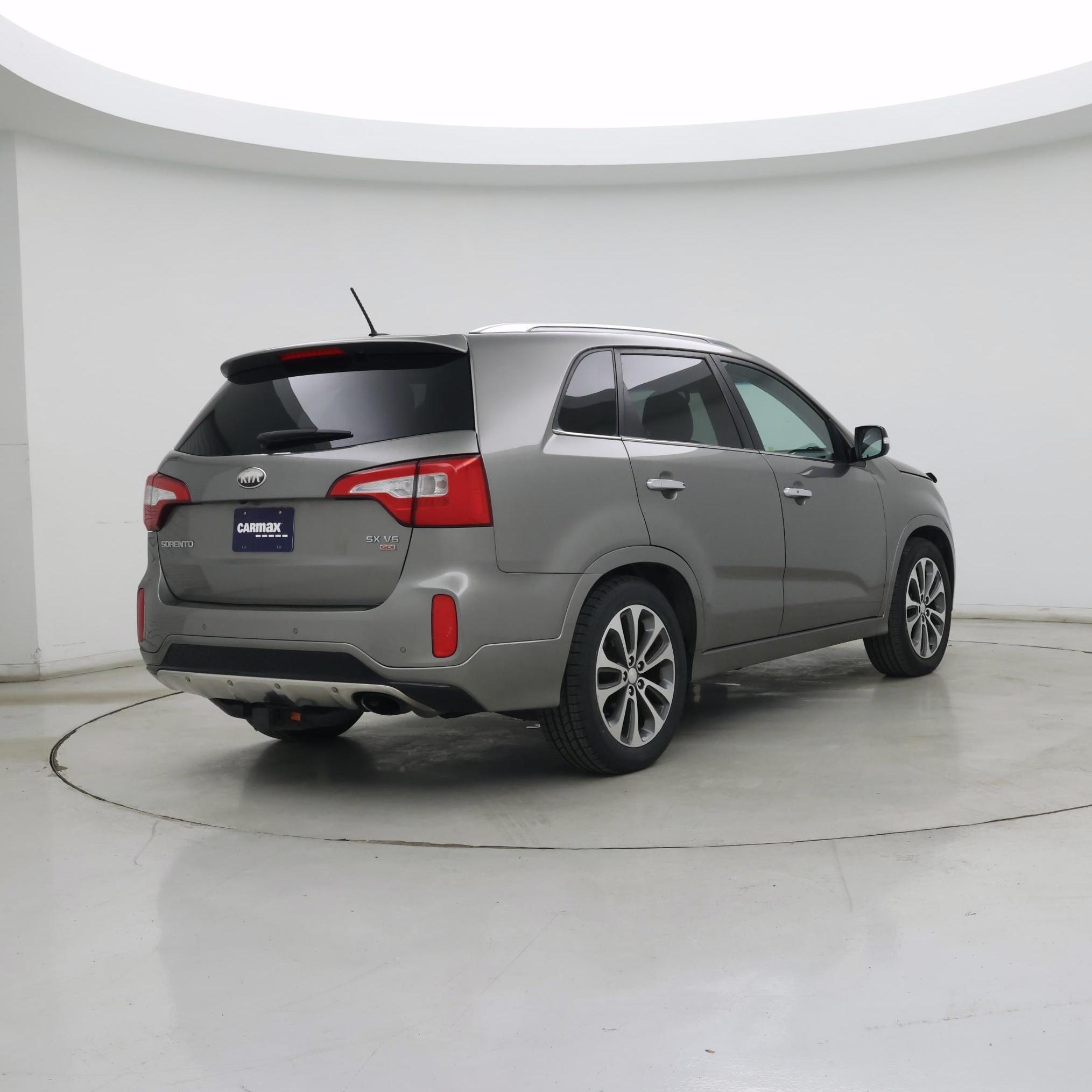 Thumbnail: 2014 Kia Sorento - 8