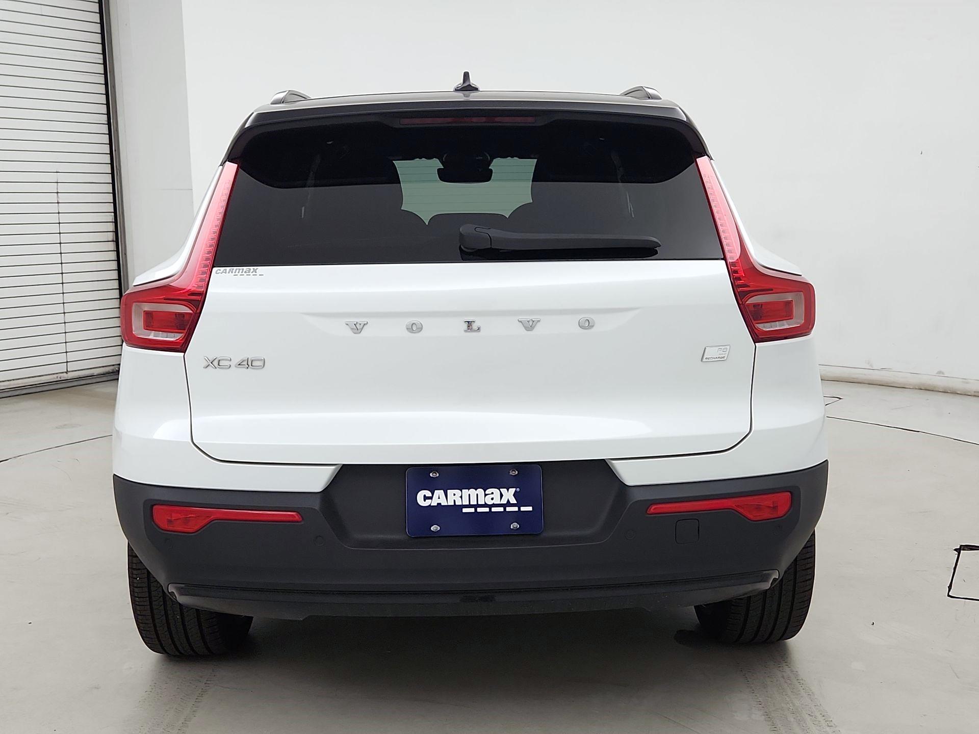 Thumbnail: 2021 Volvo XC40 - 6