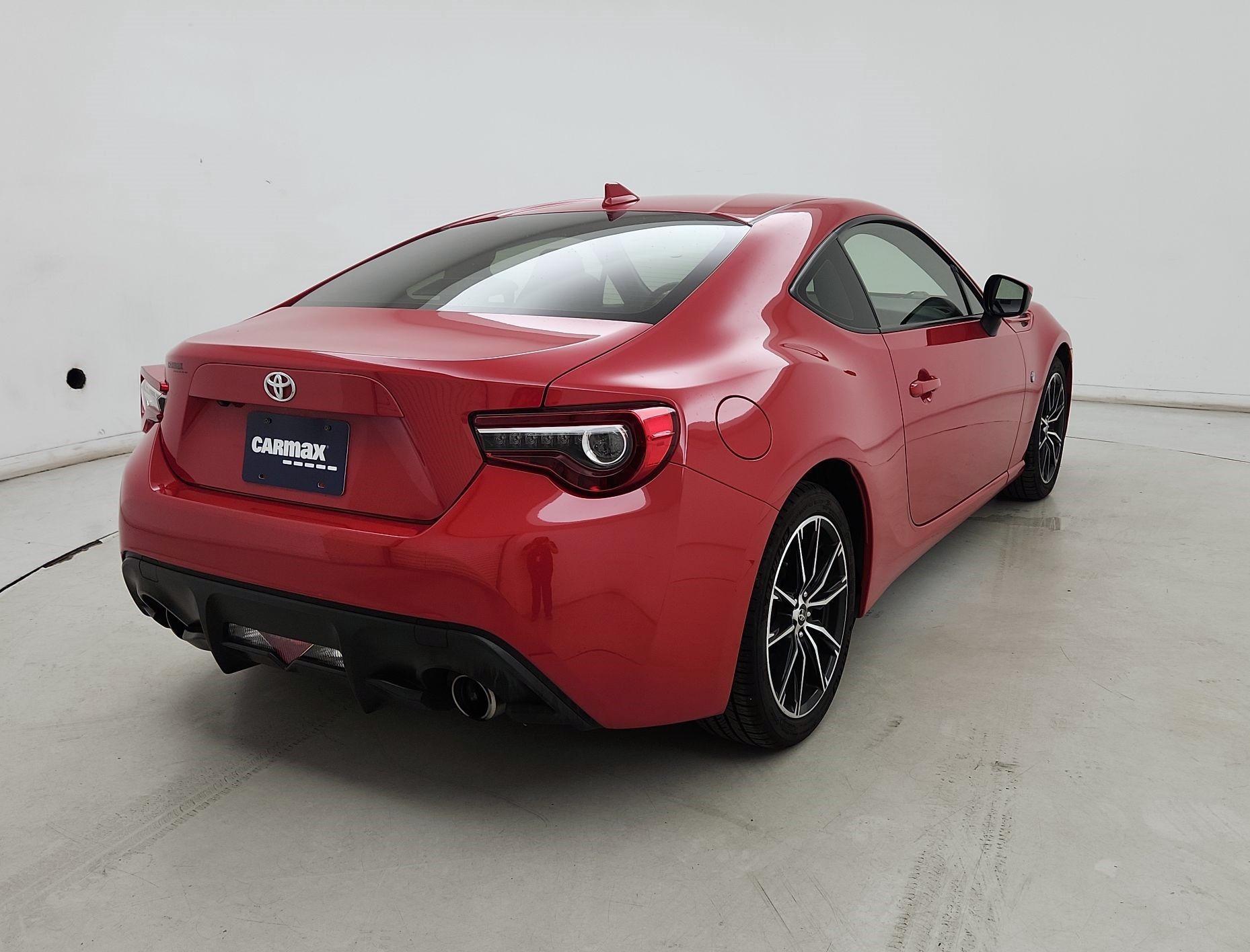 Thumbnail: 2017 Toyota 86 - 5
