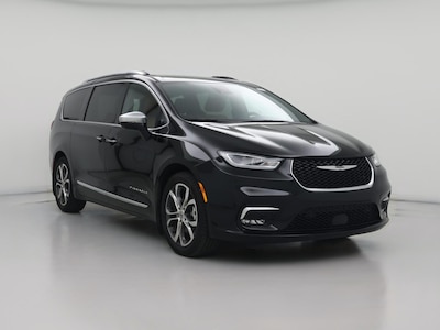 Black 2024 Chrysler Pacifica Pinnacle