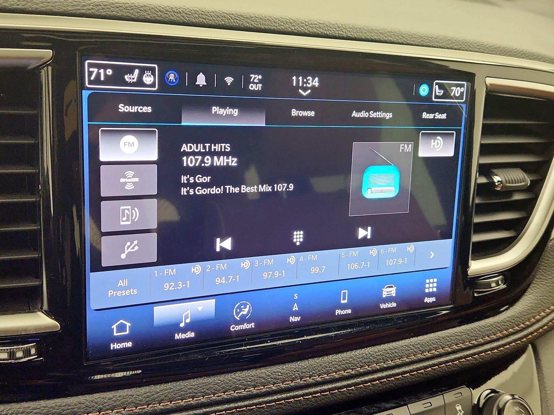 Thumbnail: 2024 Chrysler Pacifica - 16