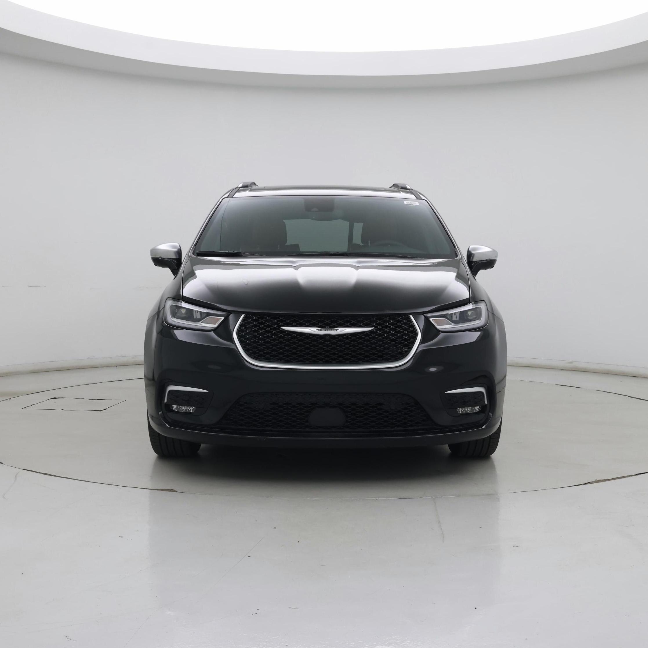 Thumbnail: 2024 Chrysler Pacifica - 5
