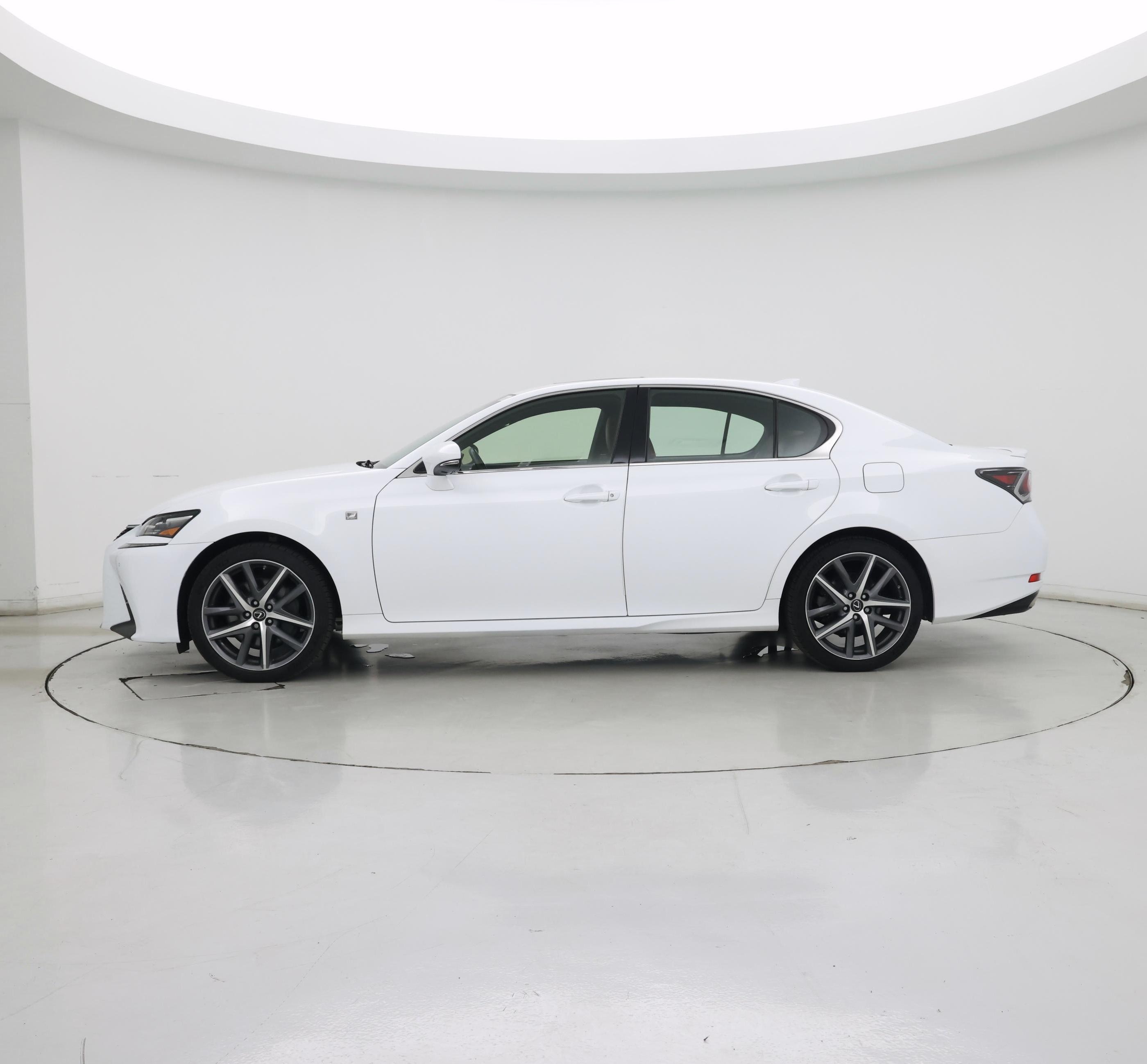 Thumbnail: 2019 Lexus GS - 3