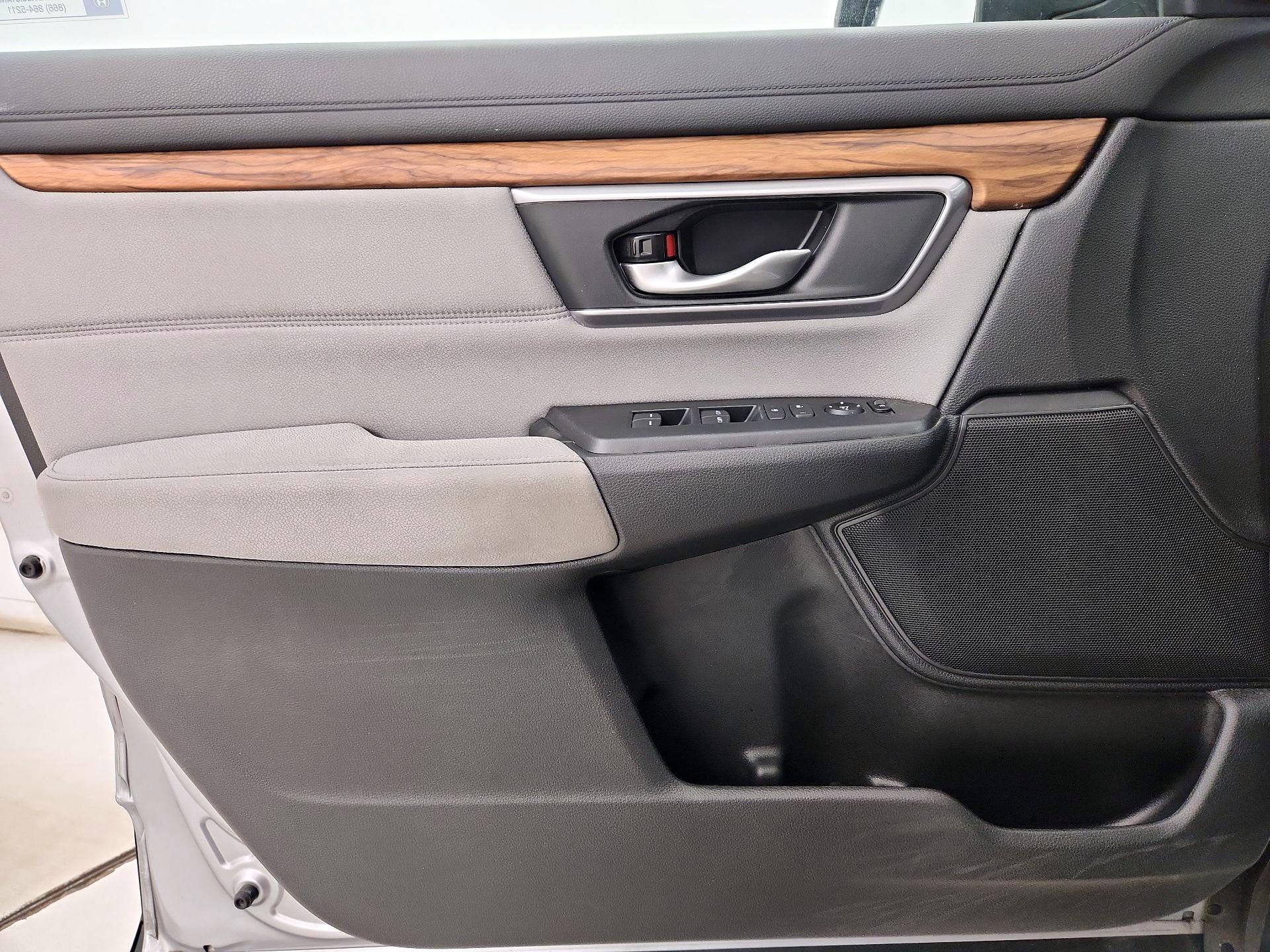 Thumbnail: 2017 Honda CR-V - 12