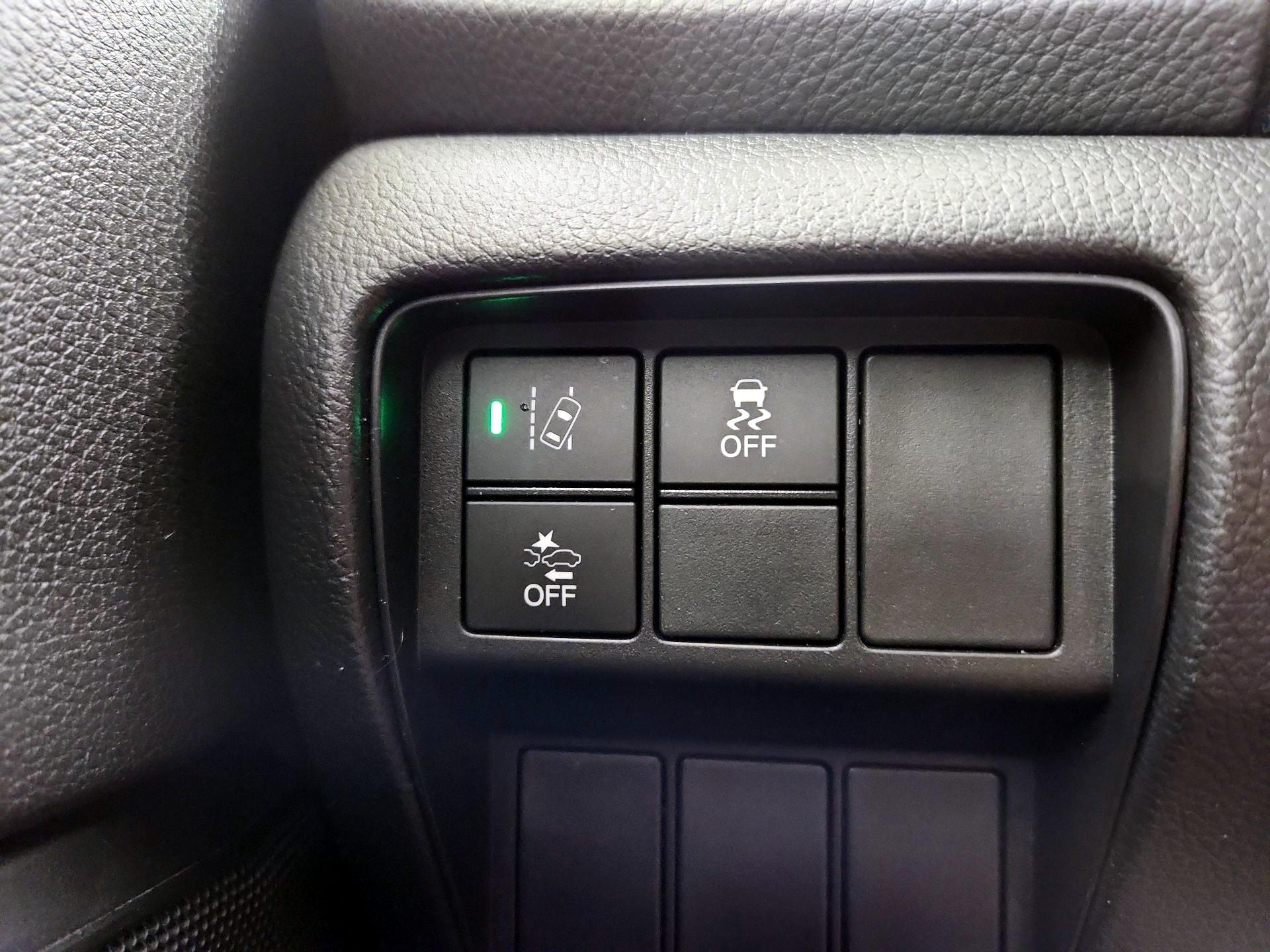 Thumbnail: 2017 Honda CR-V - 13