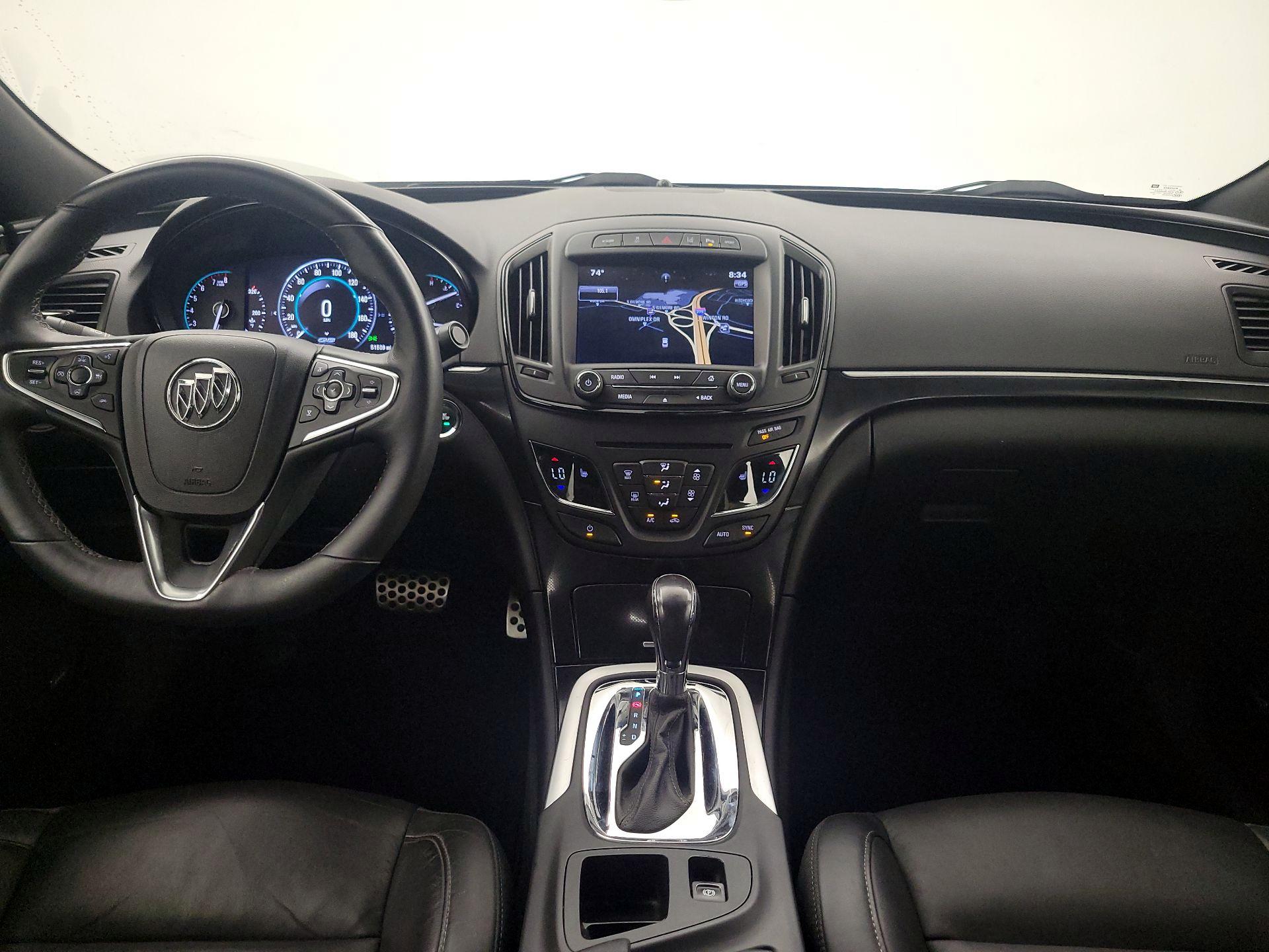 Thumbnail: 2015 Buick Regal - 9