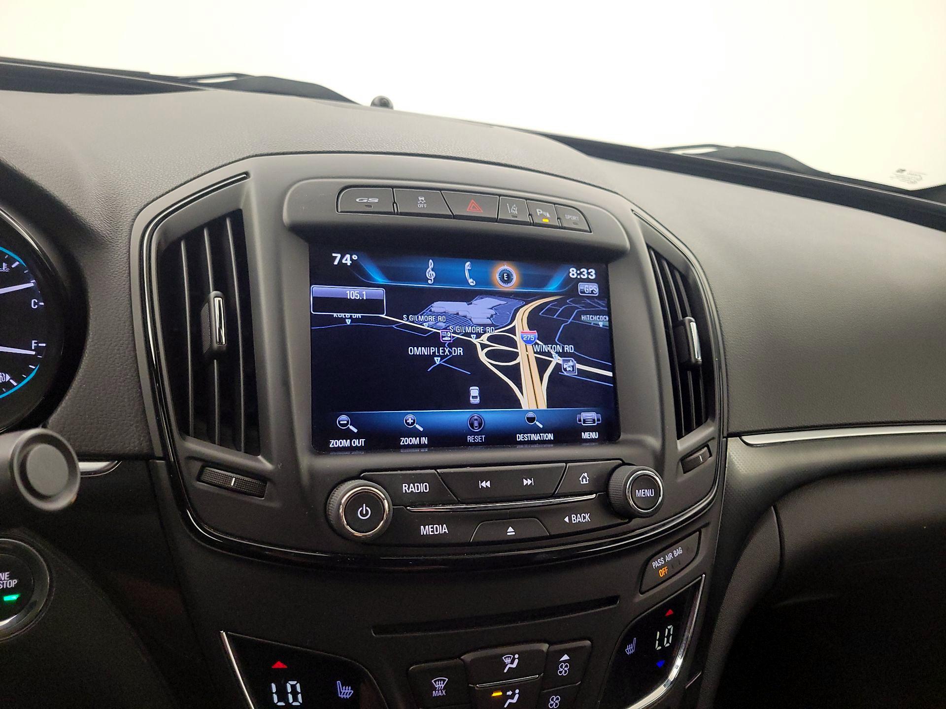 Thumbnail: 2015 Buick Regal - 14