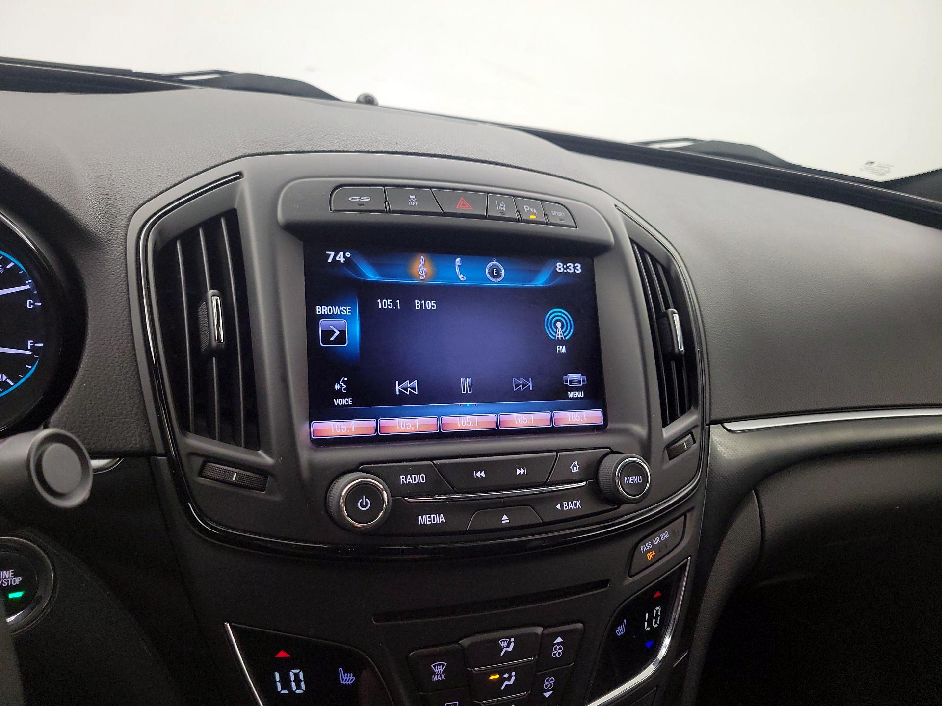 Thumbnail: 2015 Buick Regal - 16