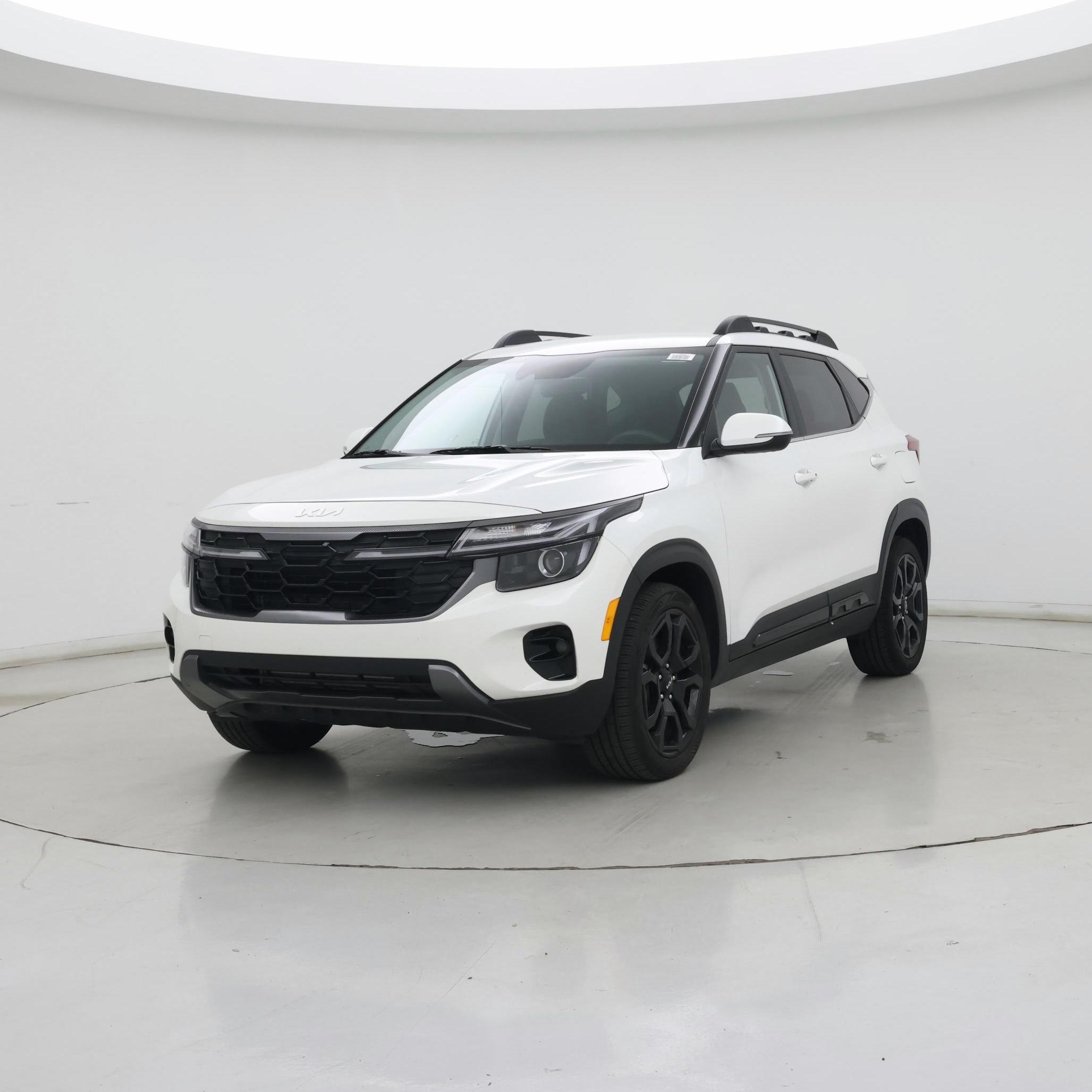 Thumbnail: 2024 Kia Seltos - 4