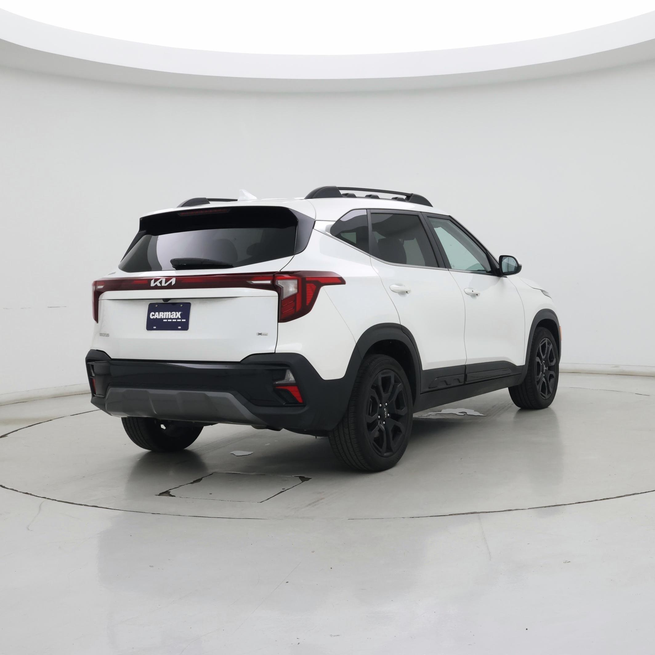 Thumbnail: 2024 Kia Seltos - 8