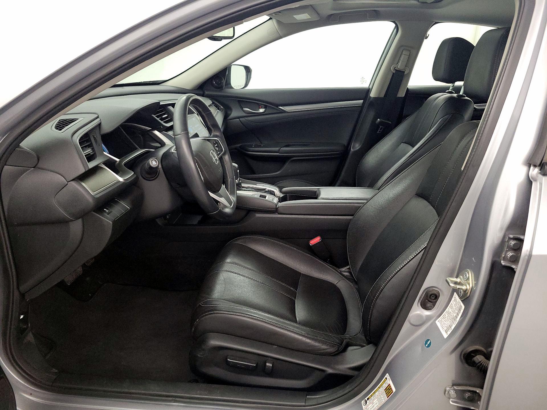 Thumbnail: 2016 Honda Civic - 11