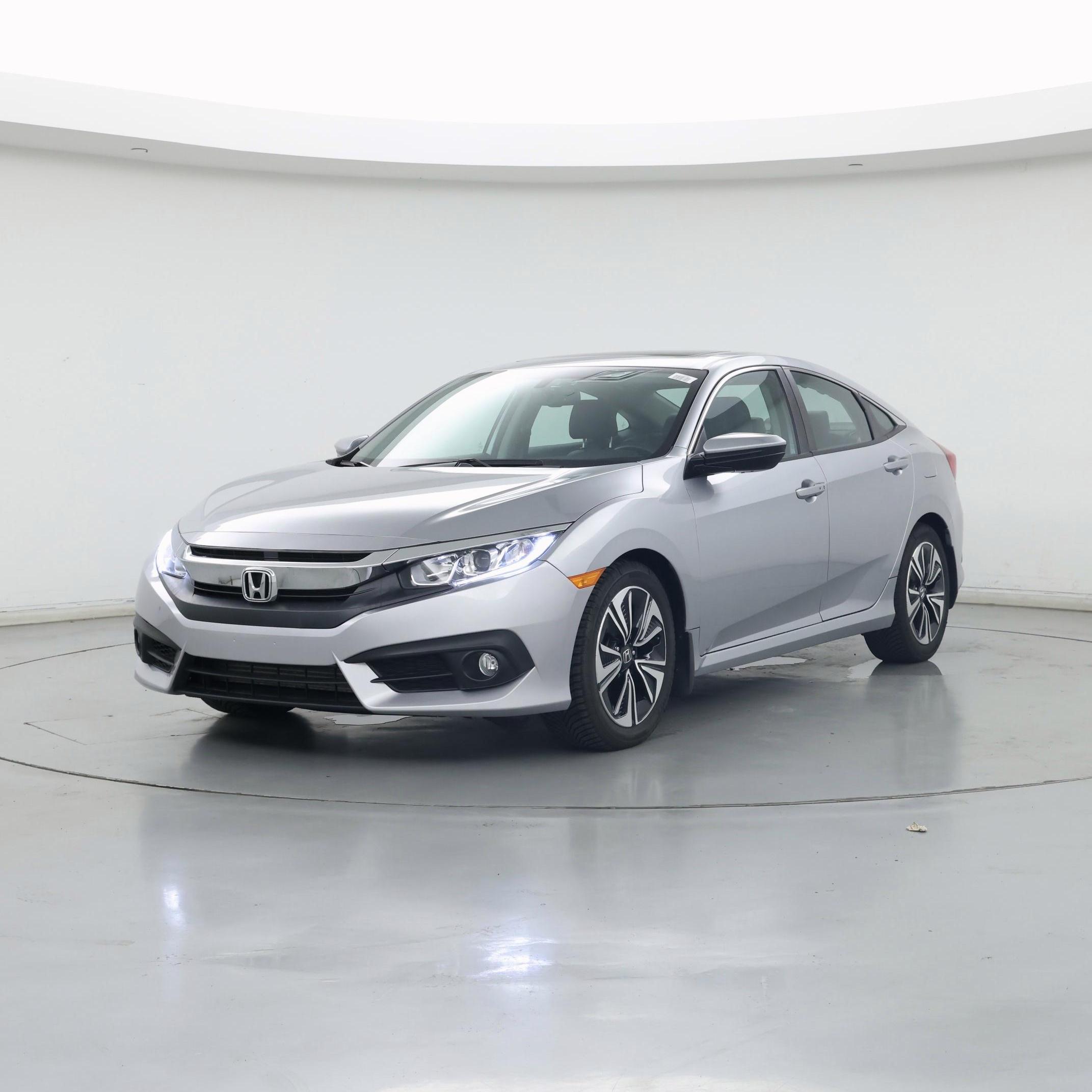 Thumbnail: 2016 Honda Civic - 4