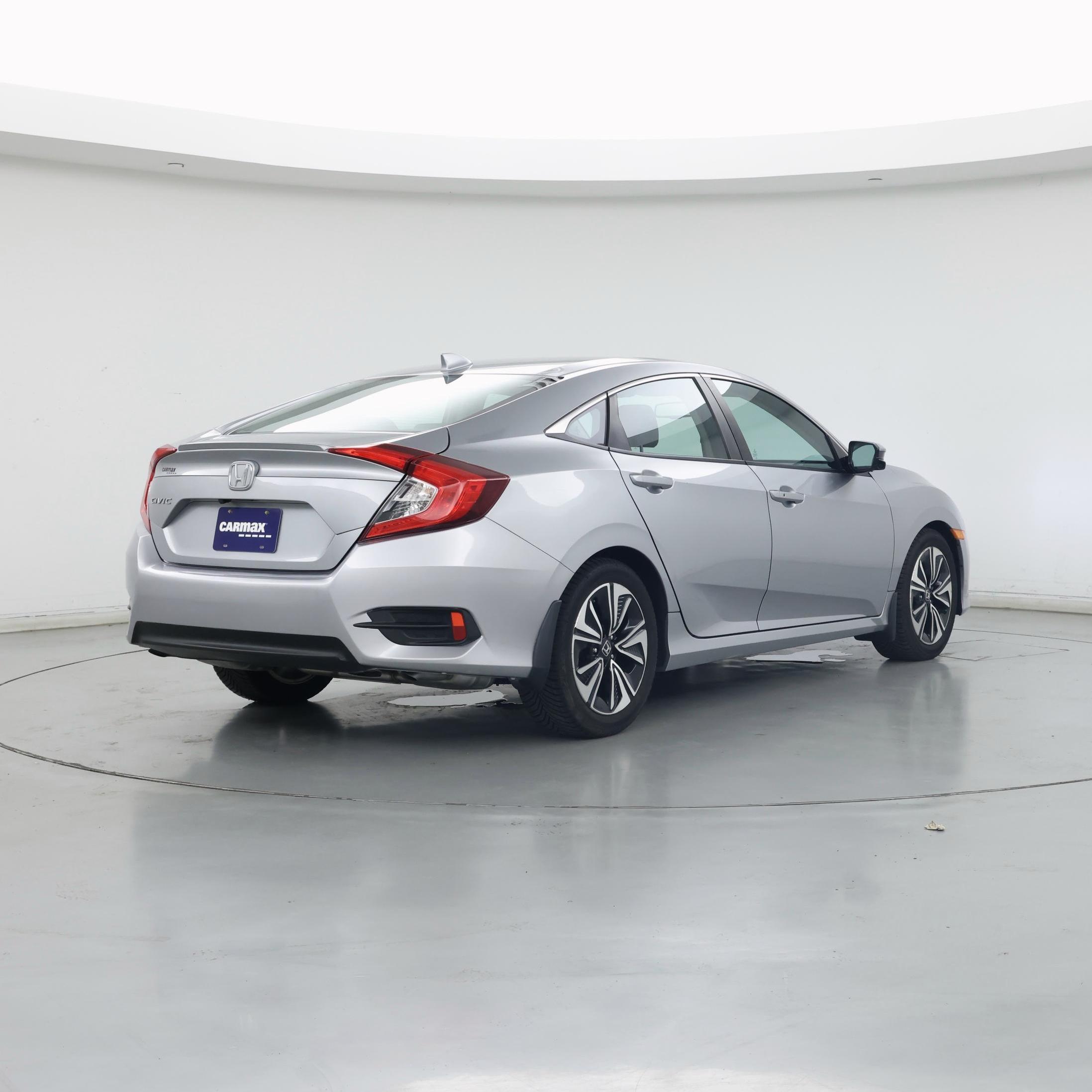 Thumbnail: 2016 Honda Civic - 8
