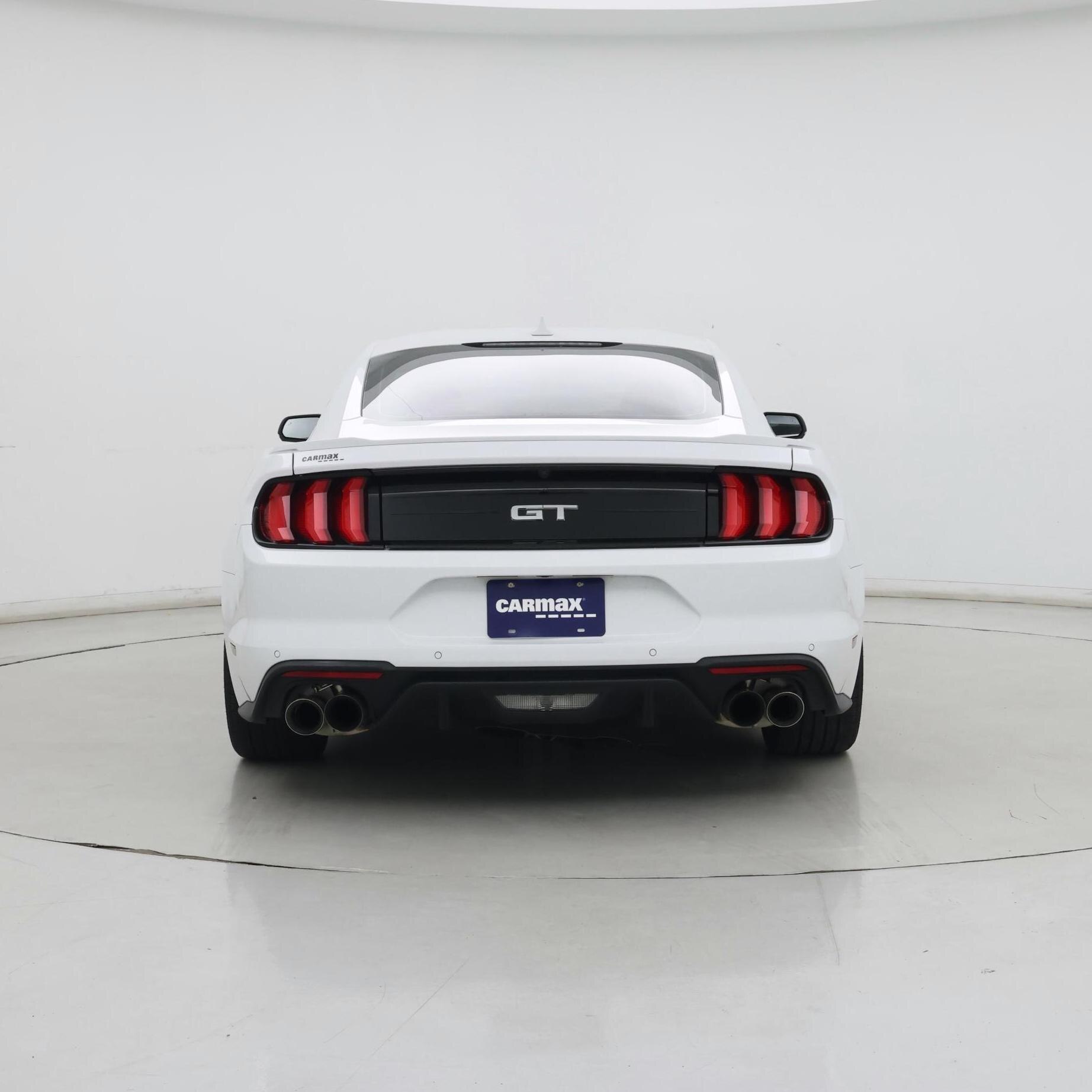 Thumbnail: 2022 Ford Mustang - 6