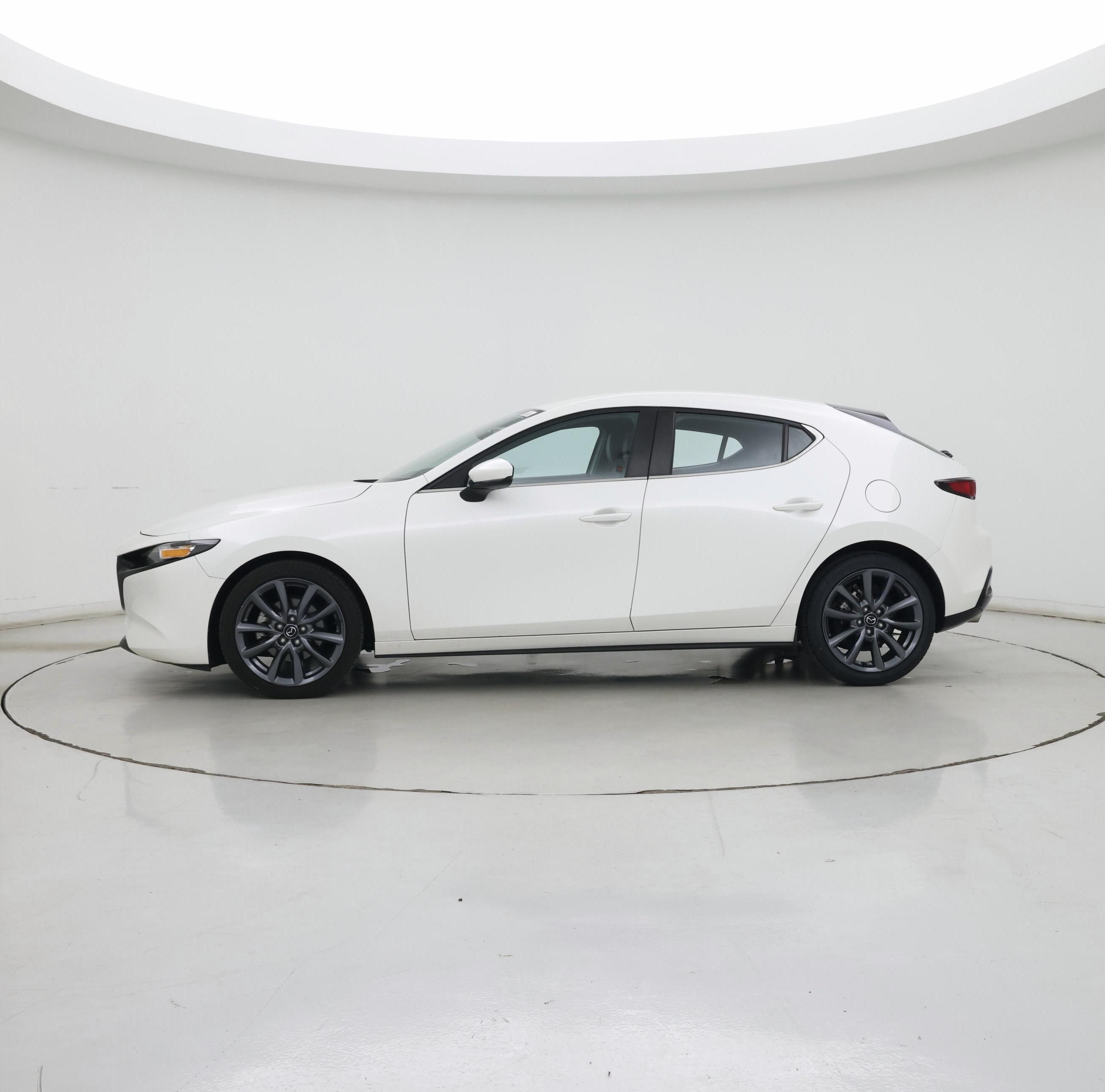 Thumbnail: 2021 Mazda Mazda3 - 3
