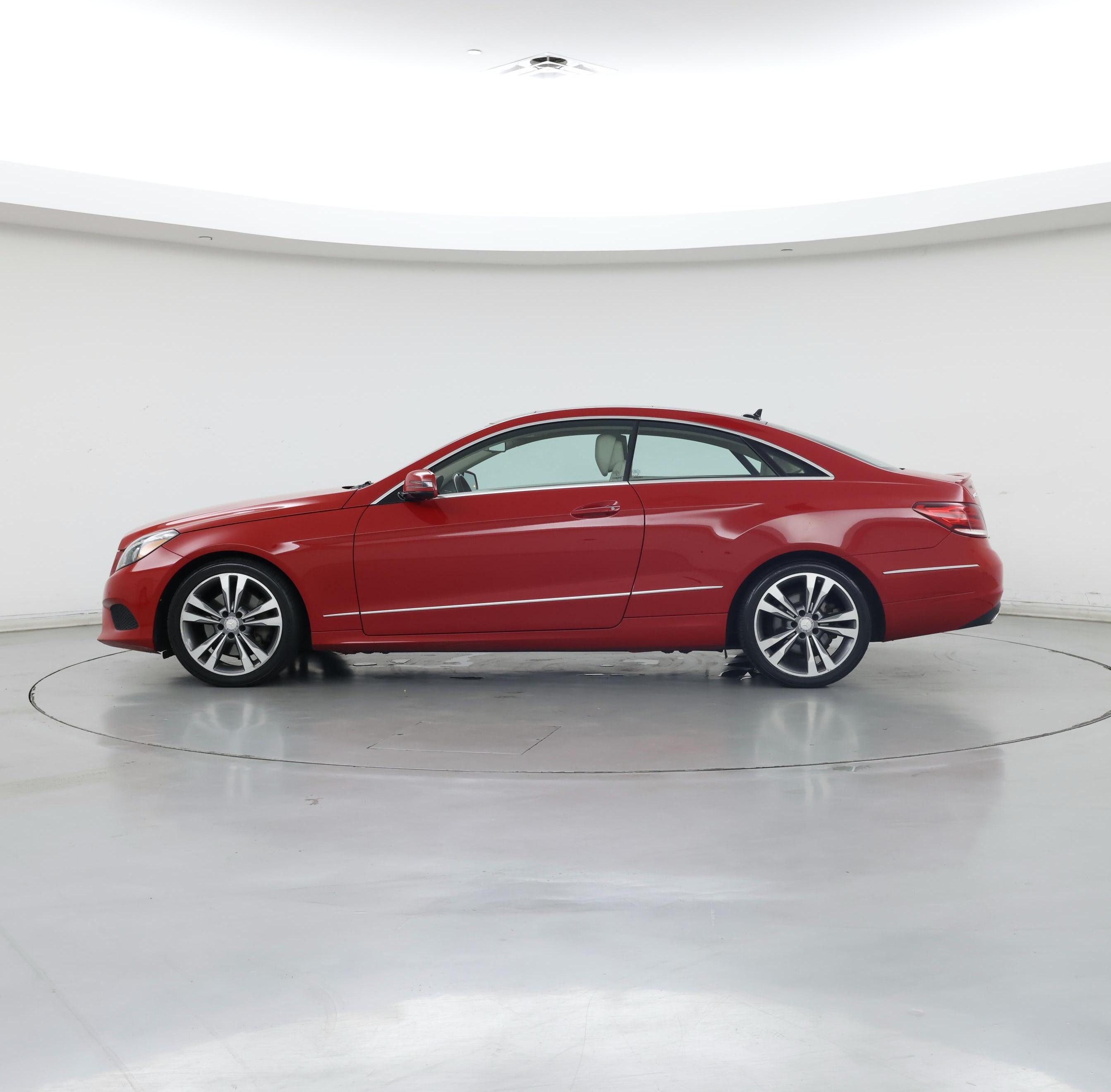 Thumbnail: 2017 Mercedes-Benz E-Class - 3