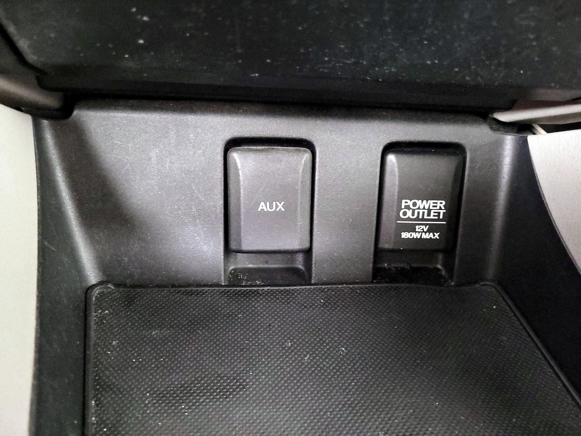 Thumbnail: 2013 Honda Civic - 18