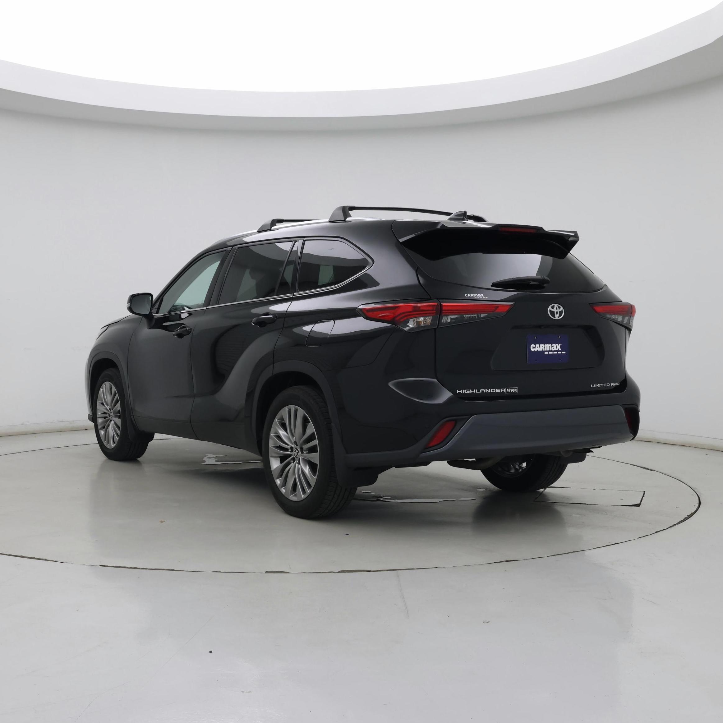 Thumbnail: 2020 Toyota Highlander - 2