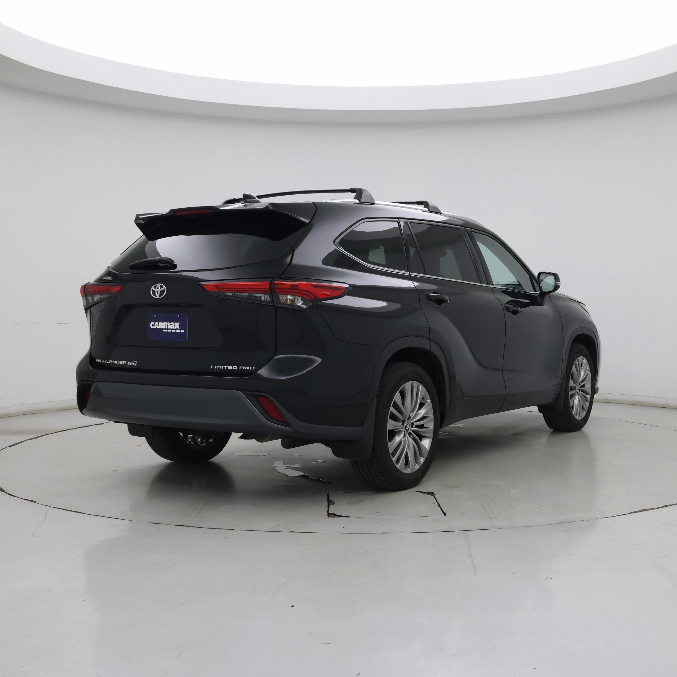 Thumbnail: 2020 Toyota Highlander - 8