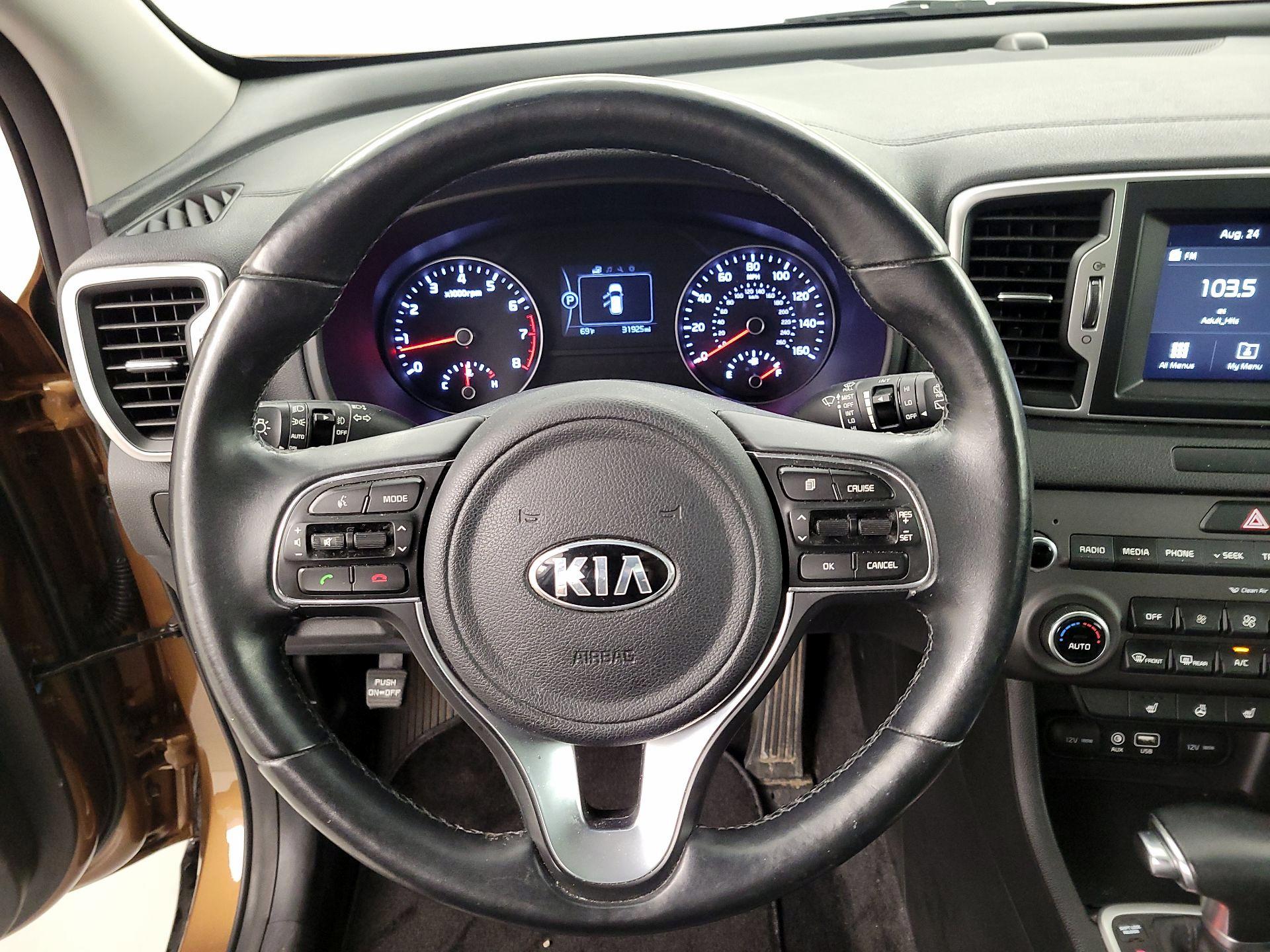 Thumbnail: 2017 Kia Sportage - 10