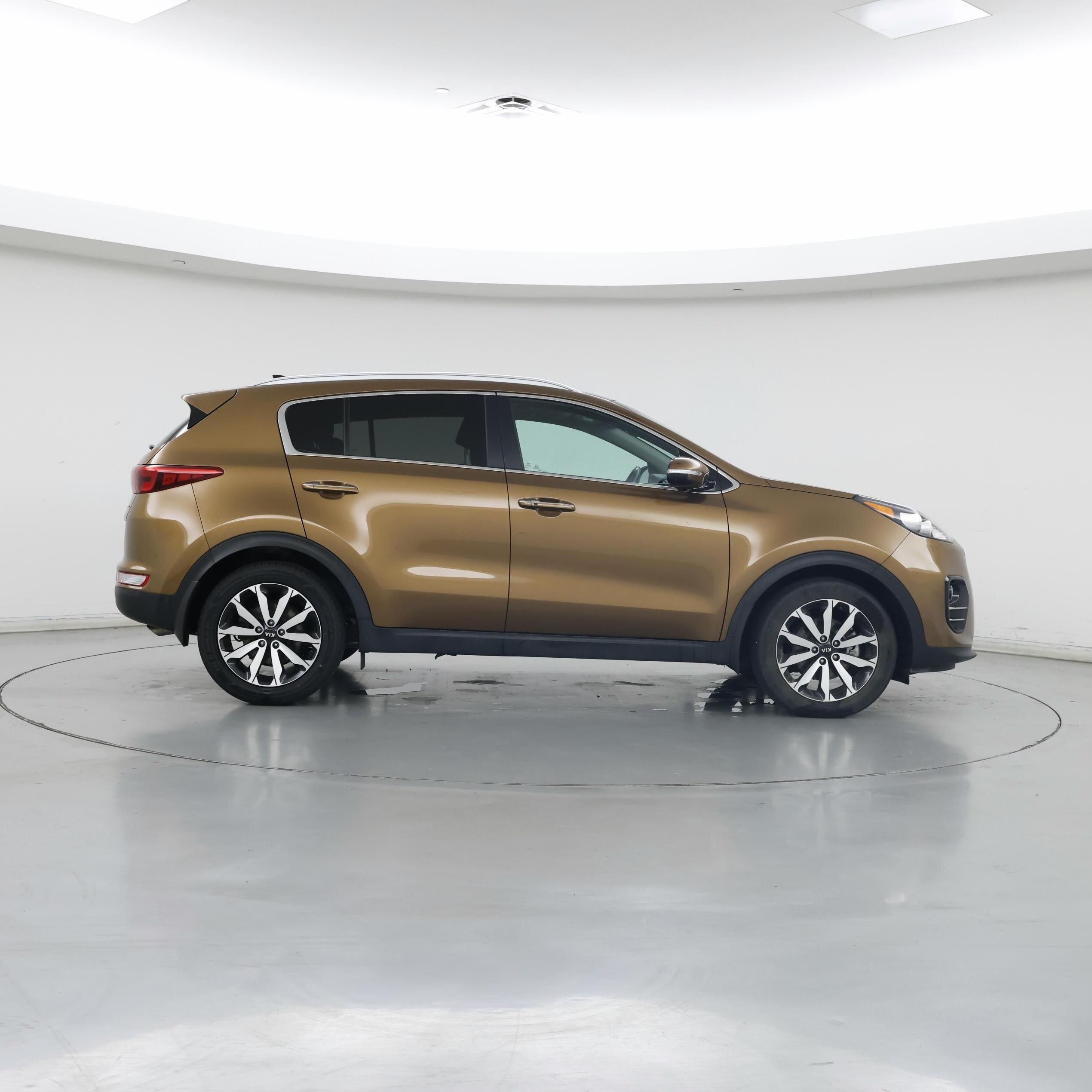 Thumbnail: 2017 Kia Sportage - 7