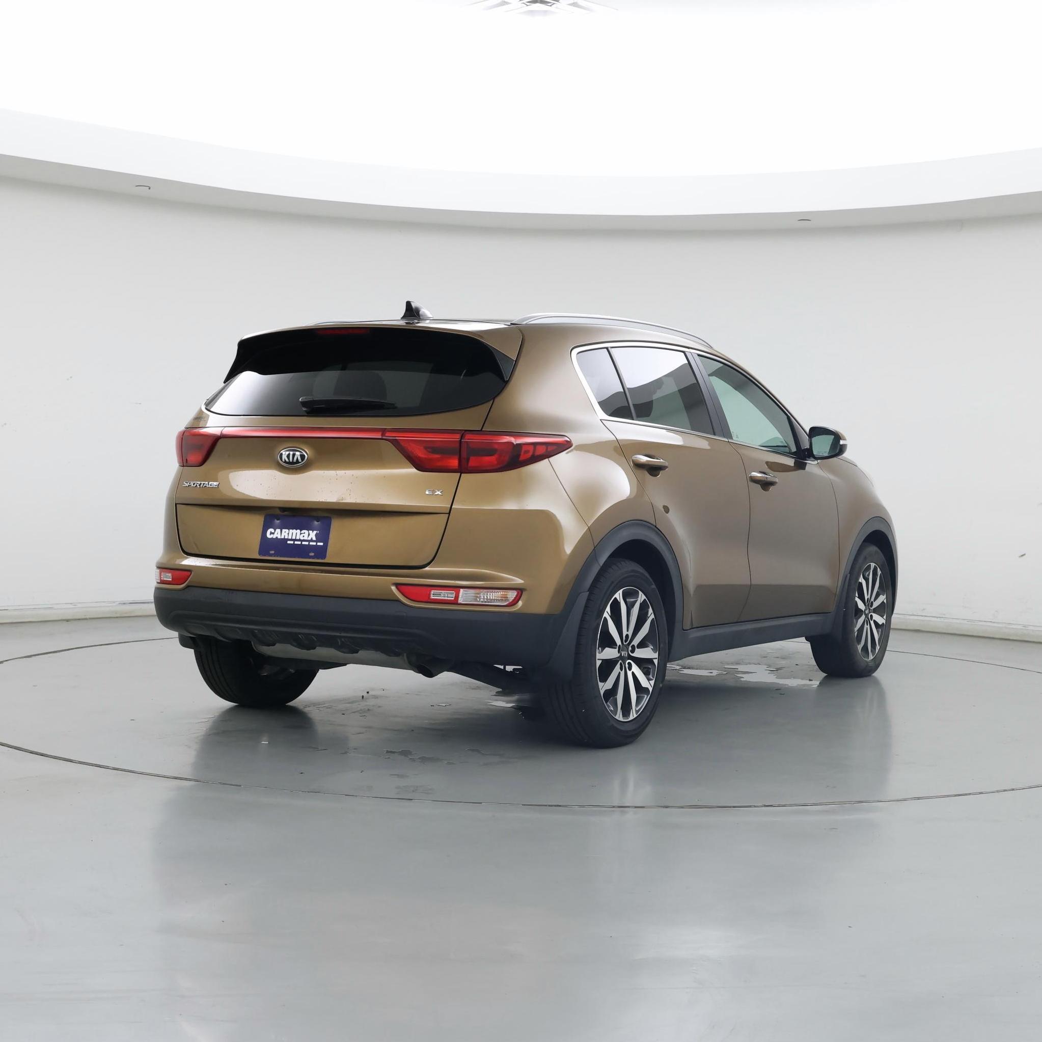 Thumbnail: 2017 Kia Sportage - 8