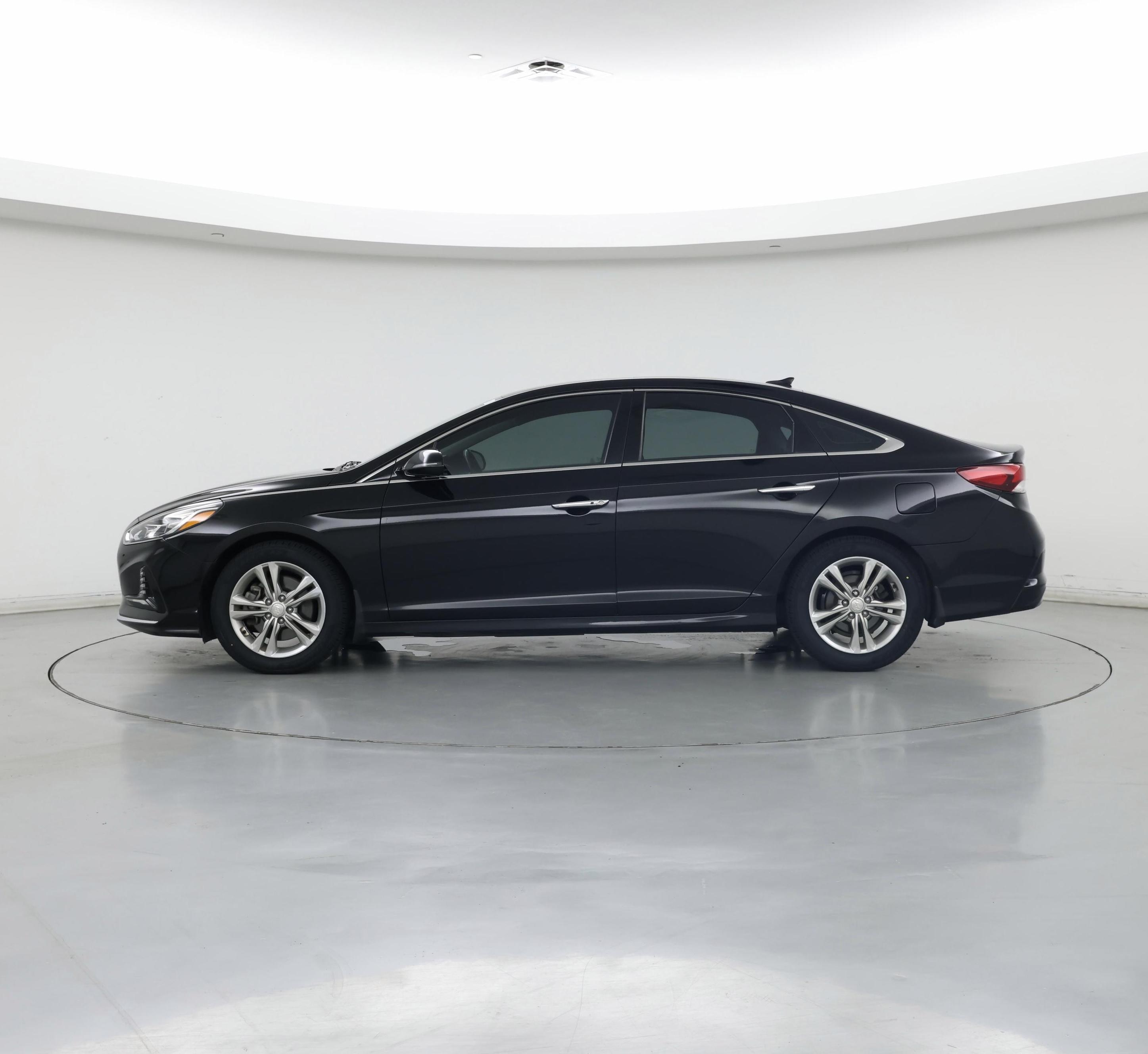 Thumbnail: 2018 Hyundai Sonata - 3