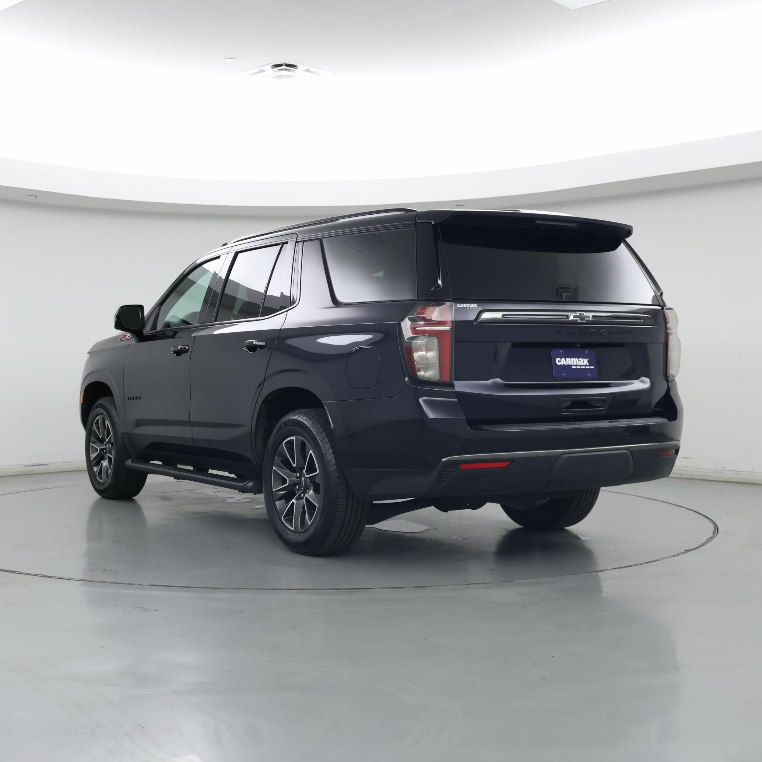 Thumbnail: 2022 Chevrolet Tahoe - 2