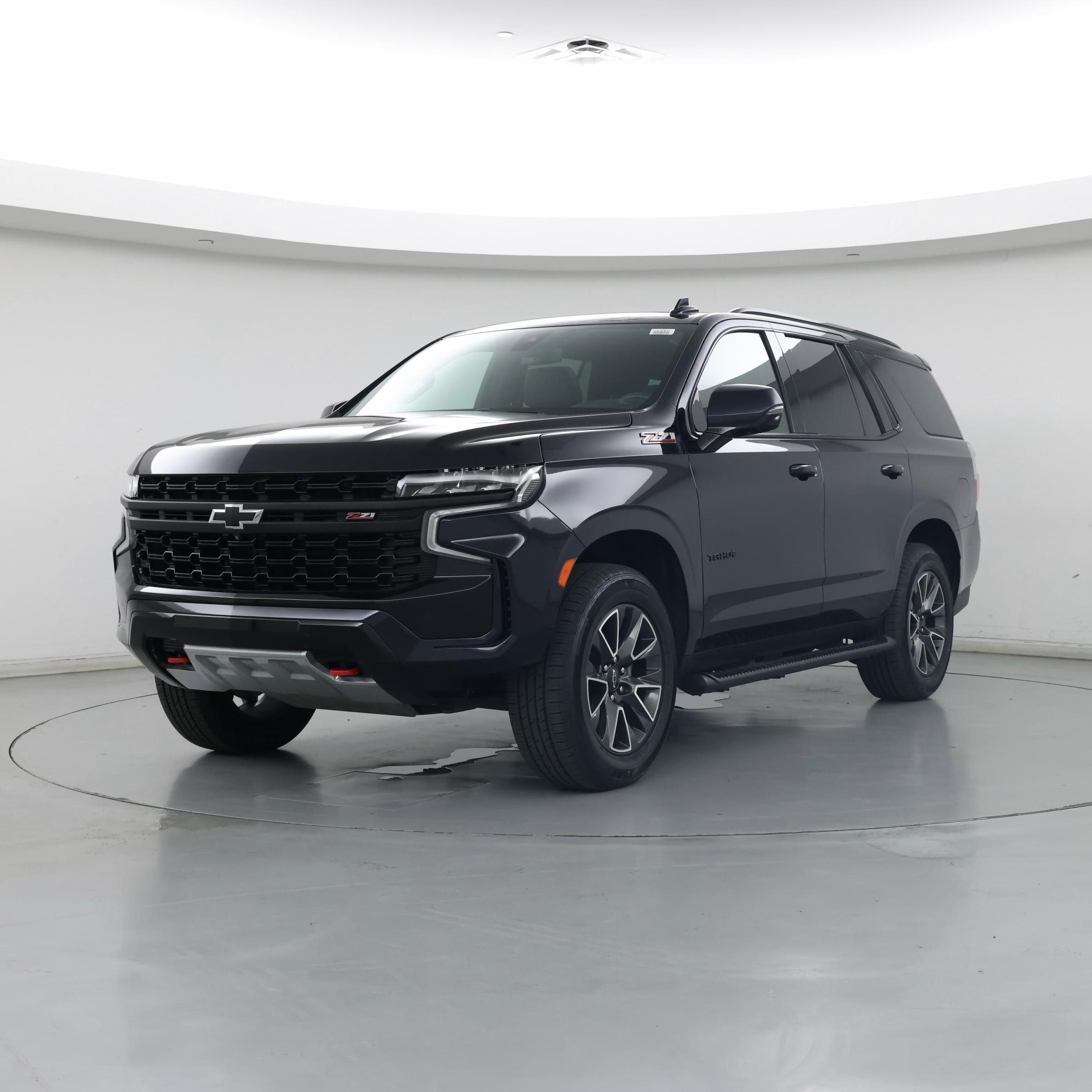 Thumbnail: 2022 Chevrolet Tahoe - 4