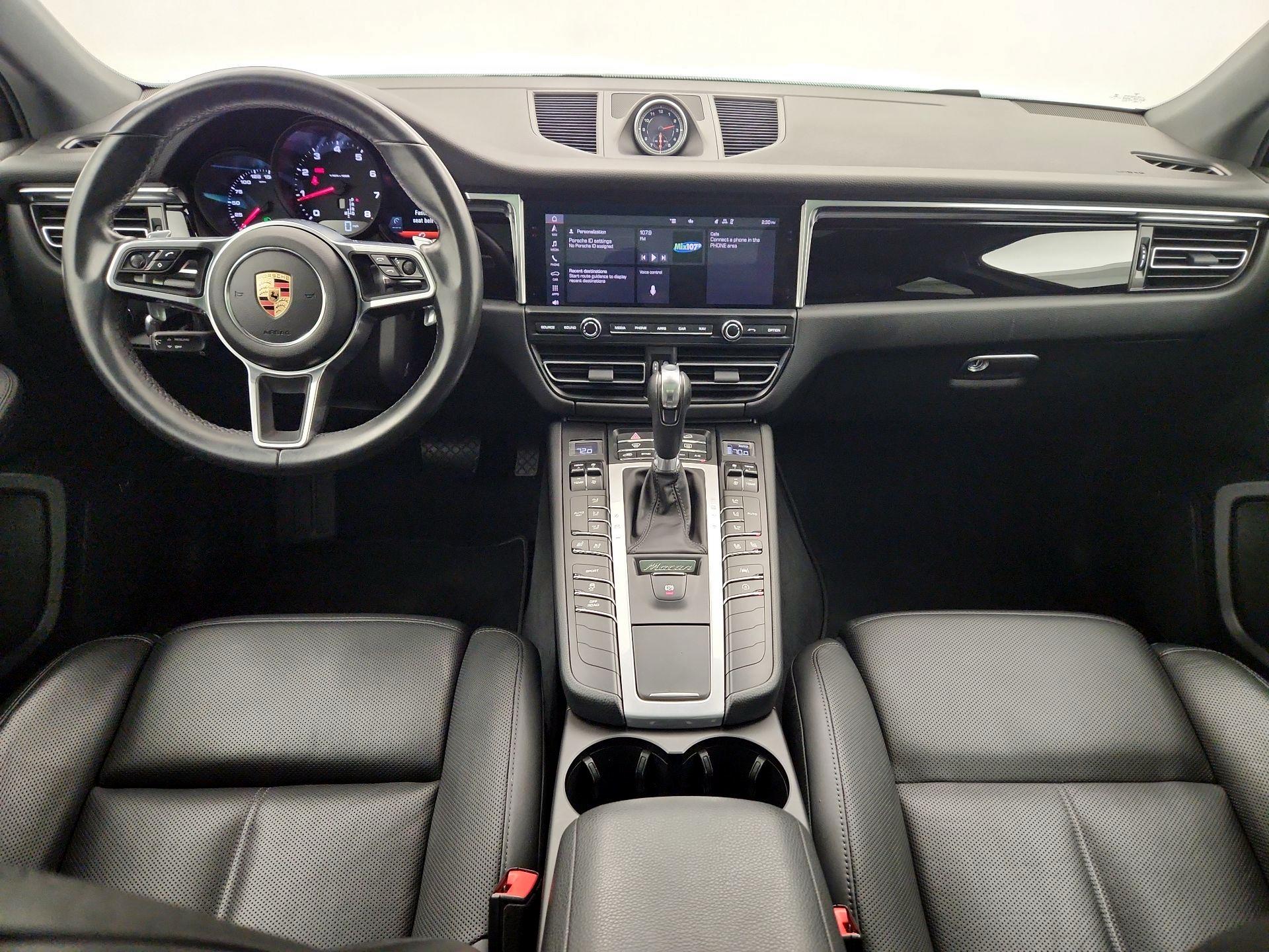Thumbnail: 2020 Porsche Macan - 9