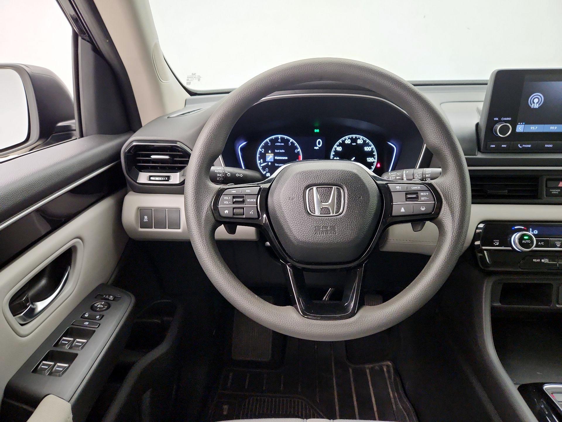 Thumbnail: 2023 Honda Pilot - 10
