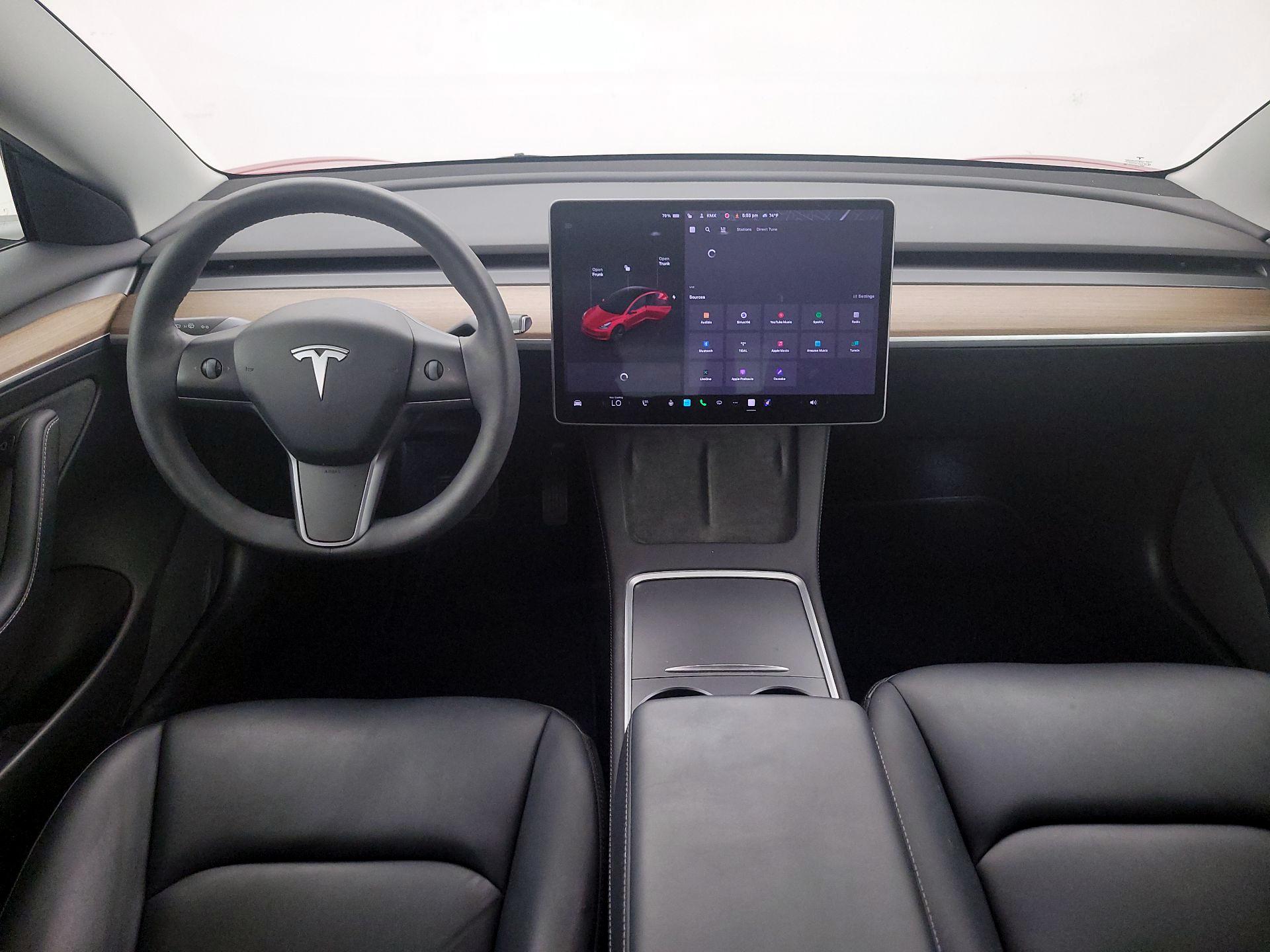 Thumbnail: 2022 Tesla Model 3 - 9