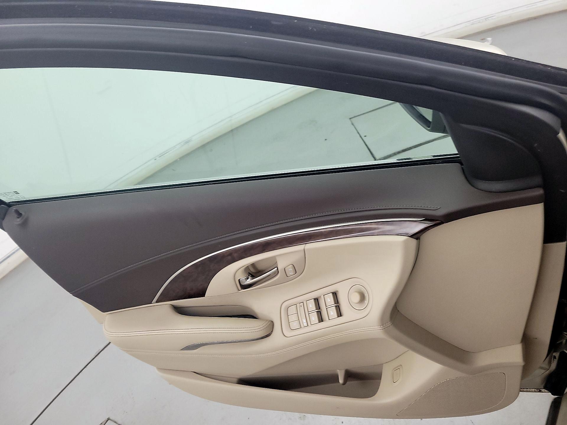 Thumbnail: 2014 Buick LaCrosse - 12