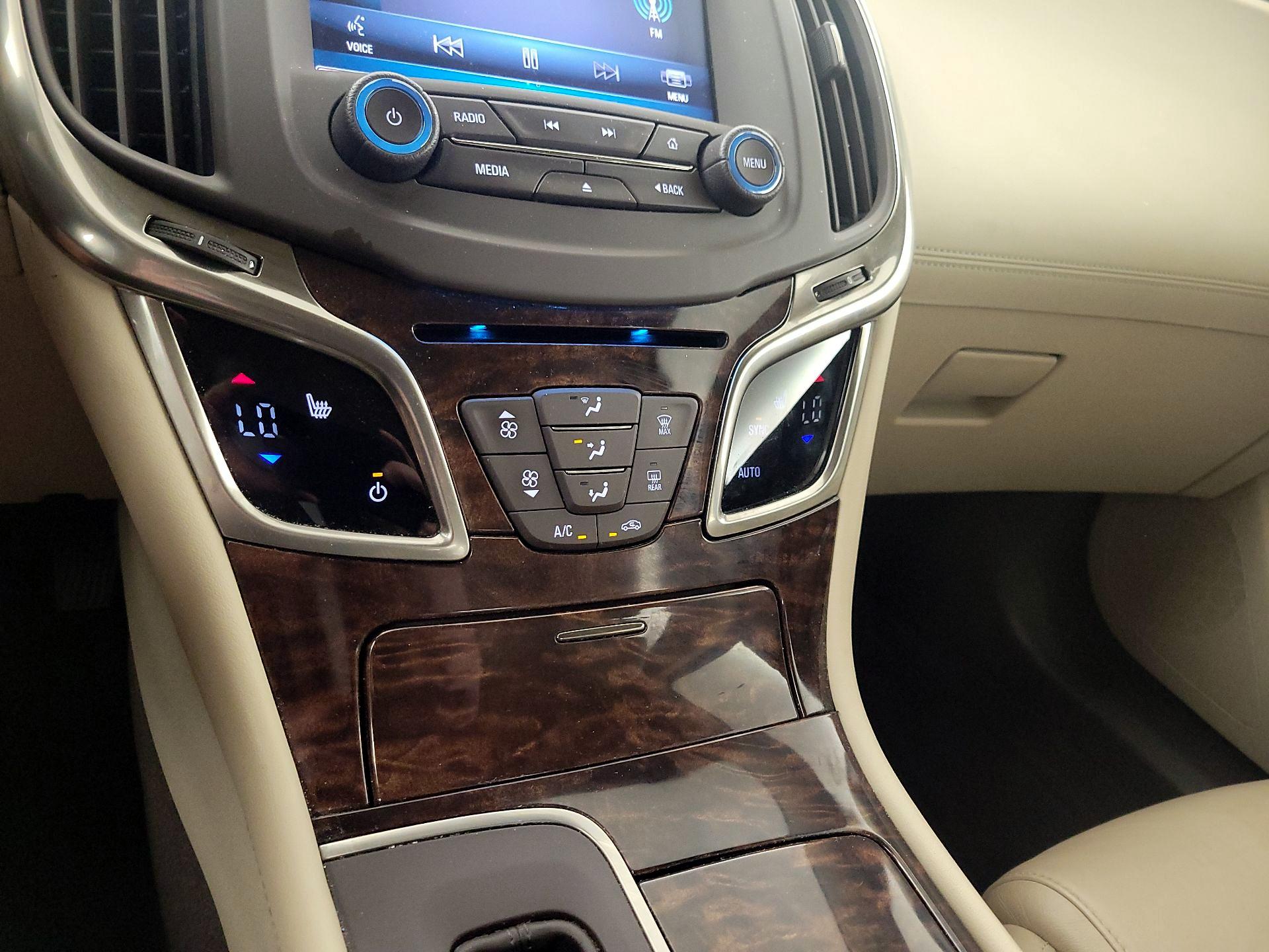 Thumbnail: 2014 Buick LaCrosse - 17